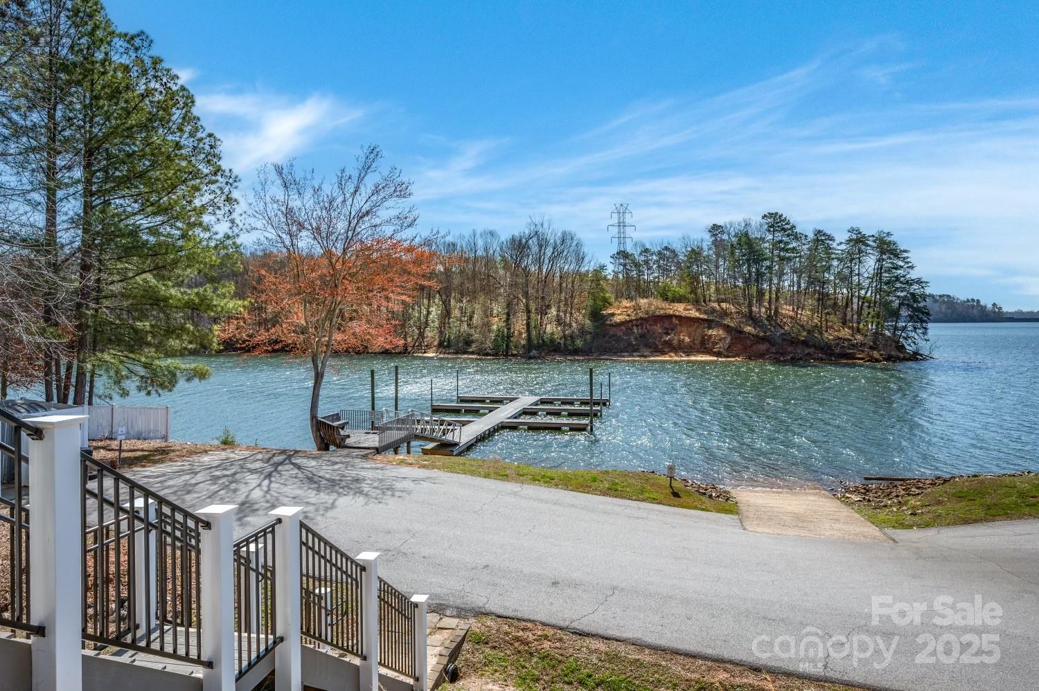 121 Pebble Creek Drive Property Photo