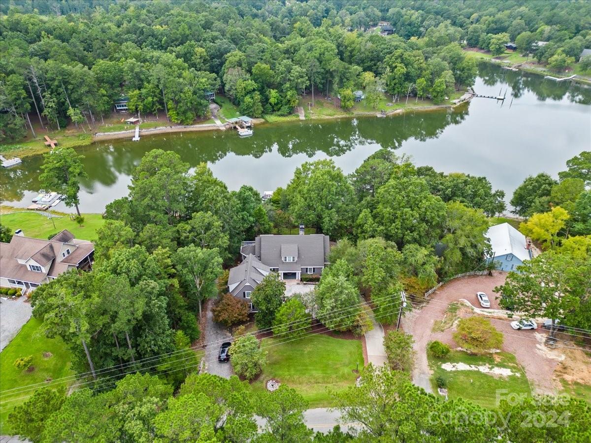 2884 Lake Road Property Photo 1