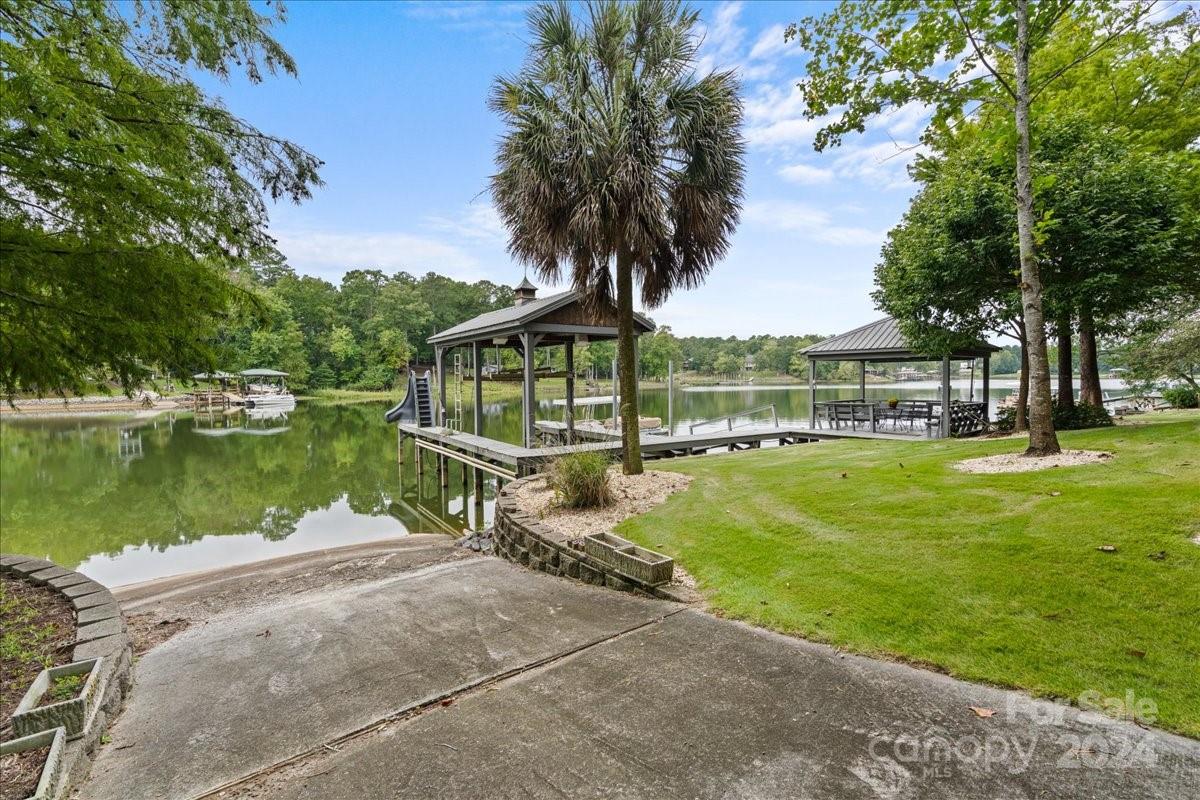 2884 Lake Road Property Photo 42