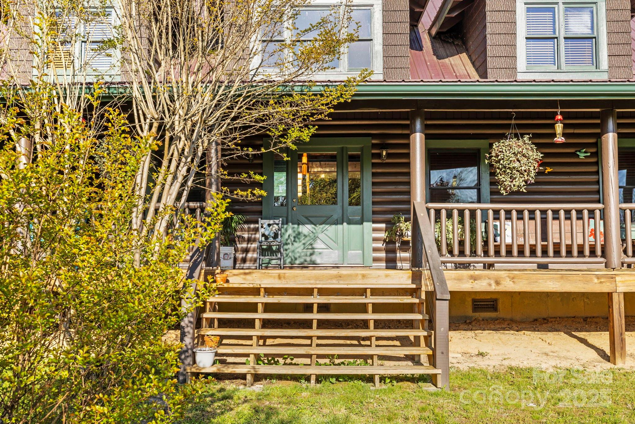 2378 Flat Creek Valley Road Property Photo 4