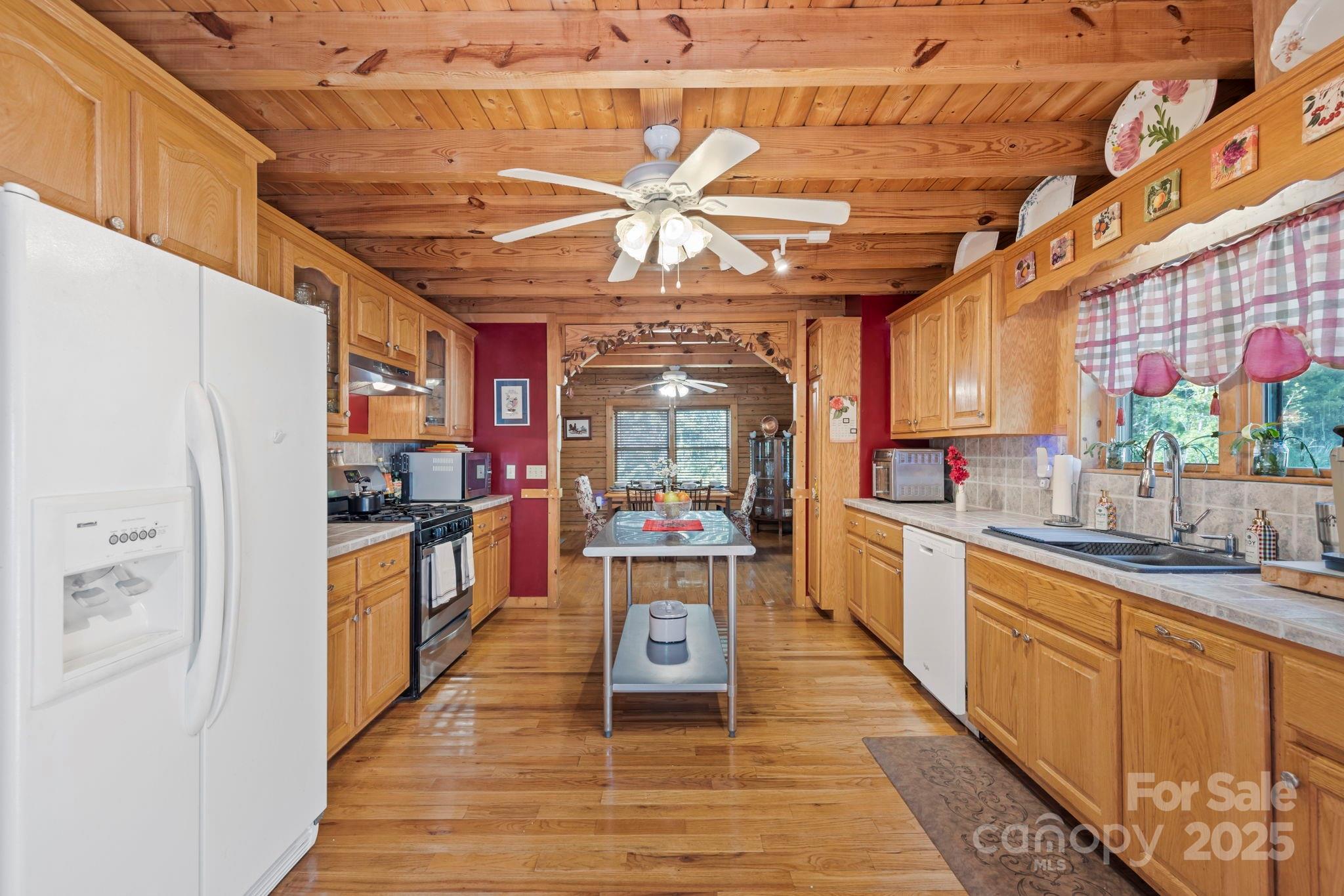 2378 Flat Creek Valley Road Property Photo 16