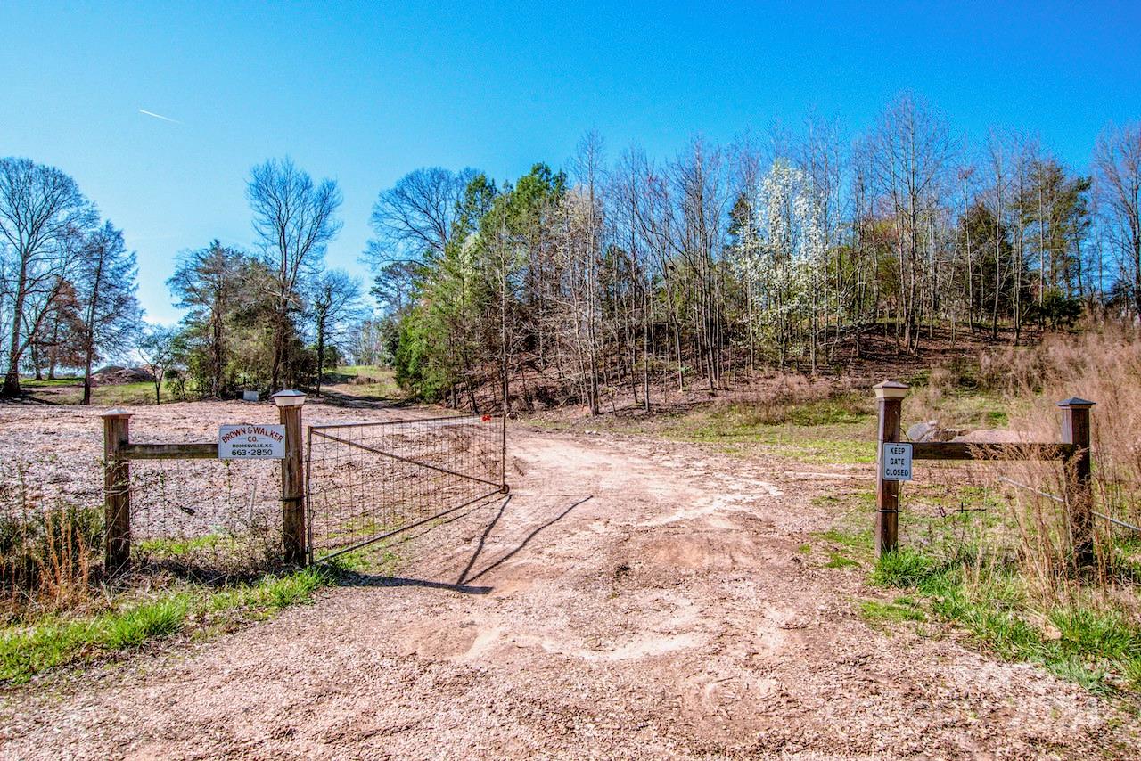 00 Beaten Path Road Property Photo 6