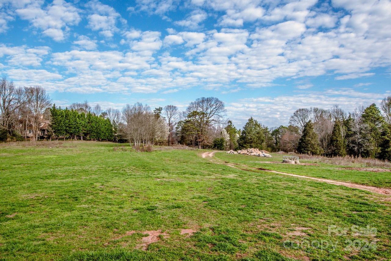 00 Beaten Path Road Property Photo 11