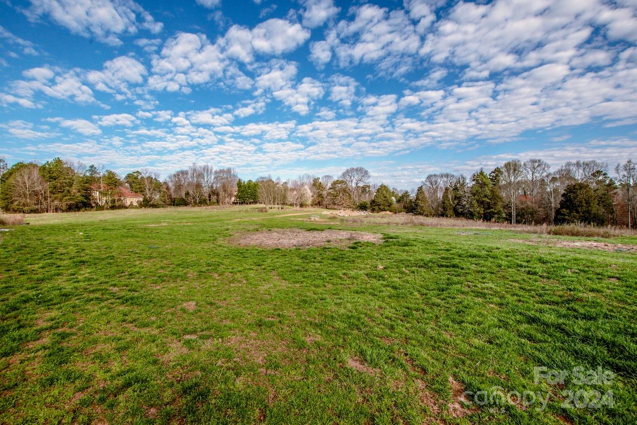 00 Beaten Path Road Property Photo 12