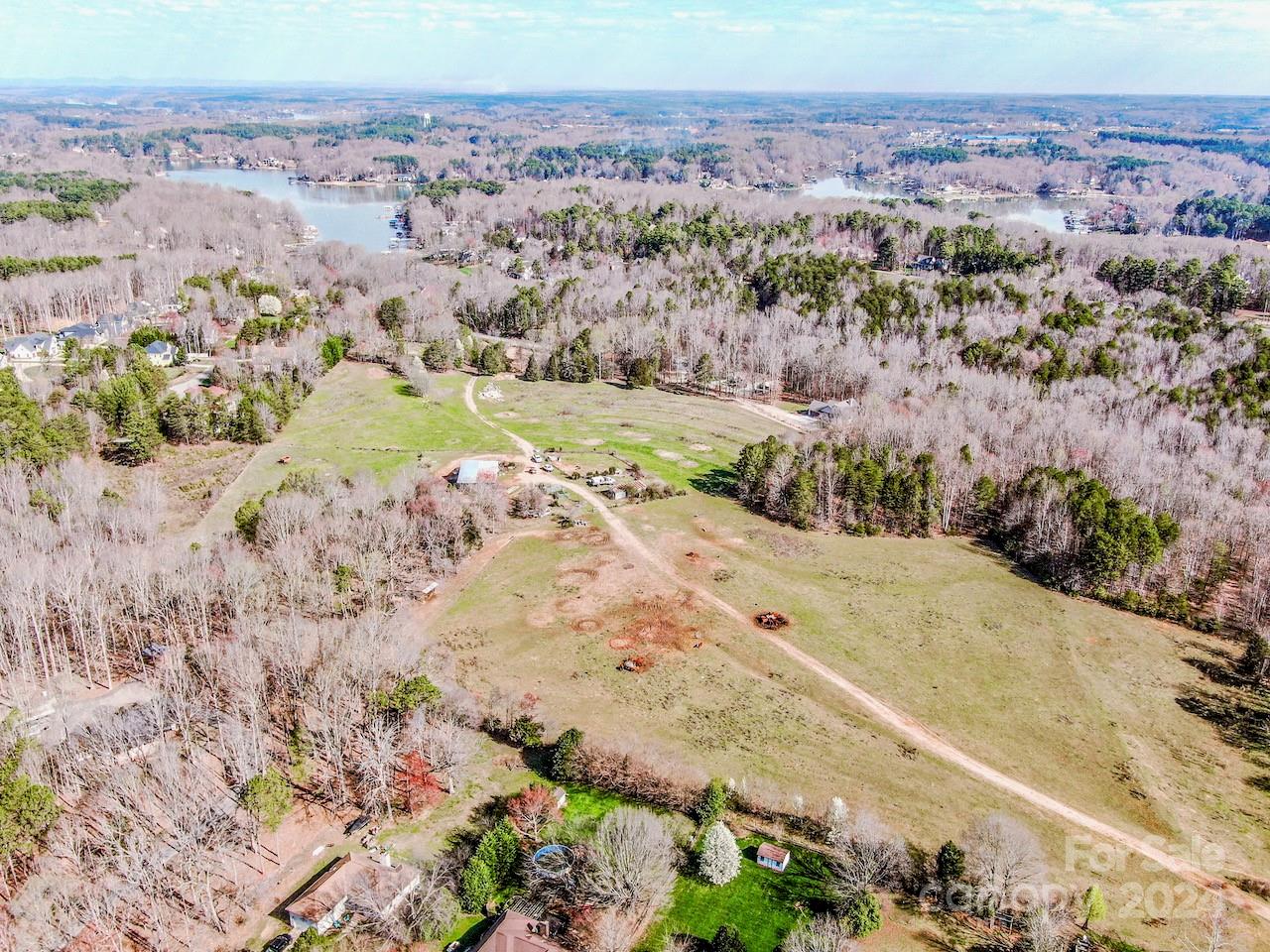 00 Beaten Path Road Property Photo 20