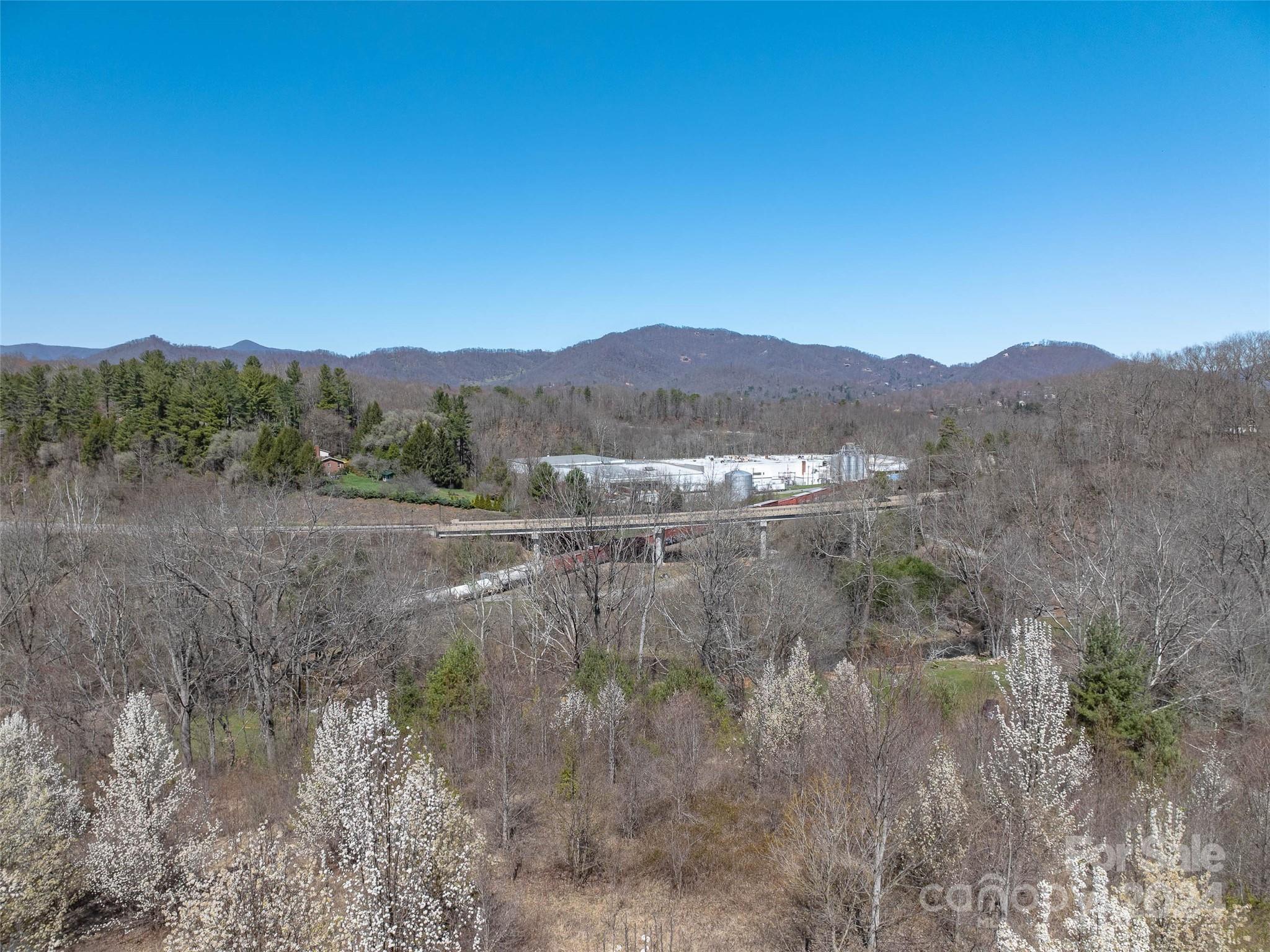 00 Woodland Drive Property Photo 15