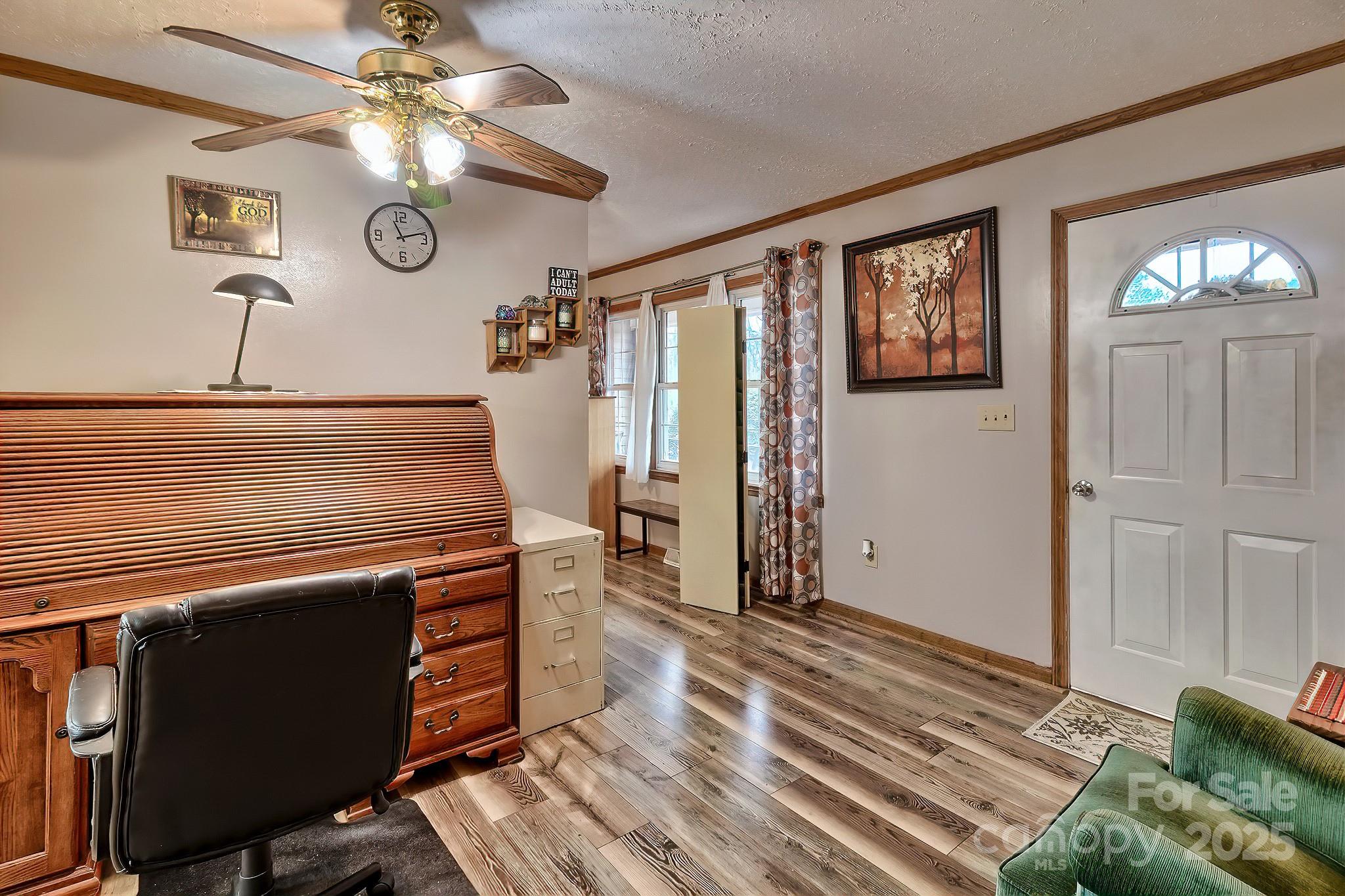 1467 Airport Road Property Photo 7