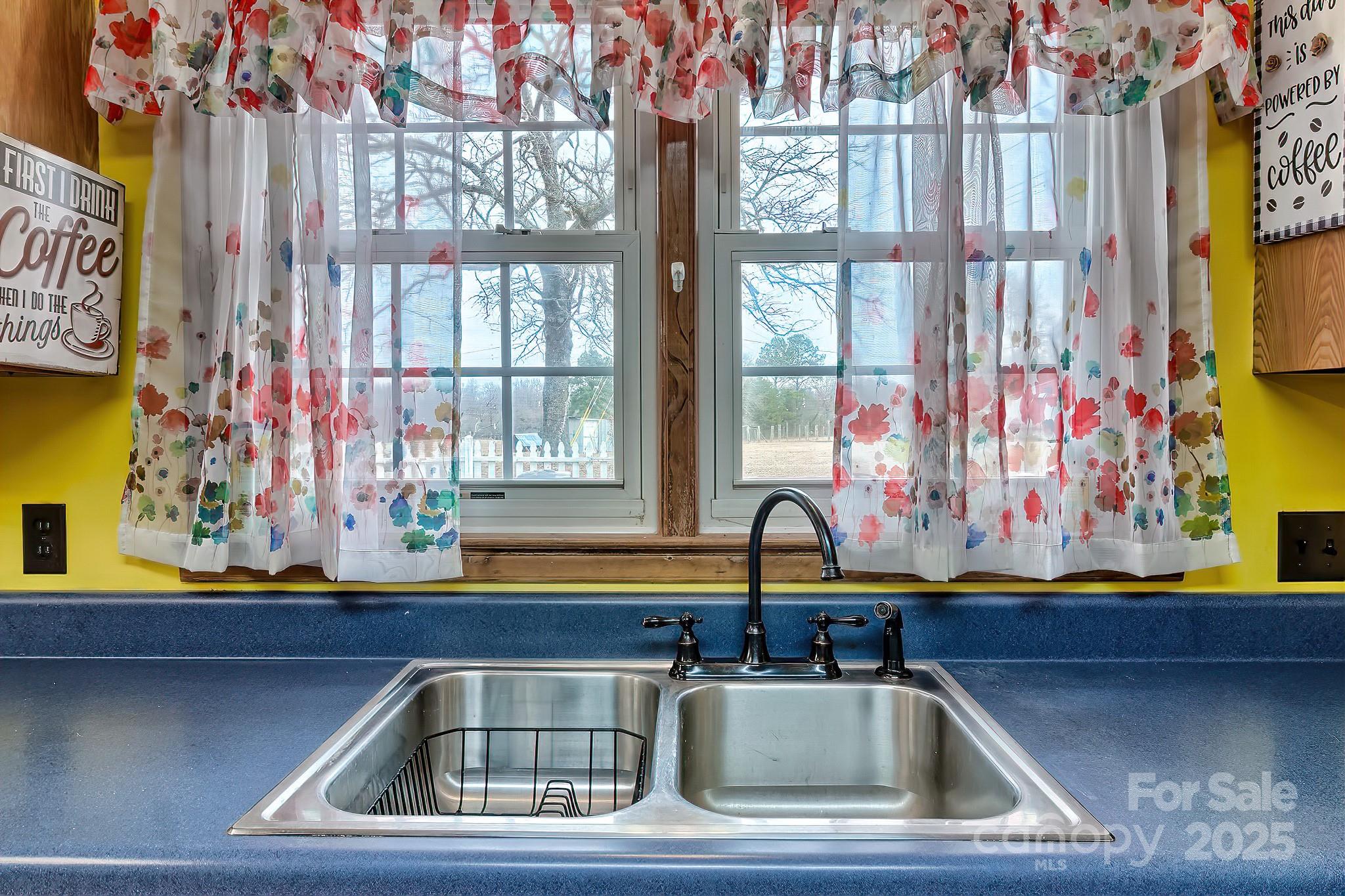 1467 Airport Road Property Photo 13