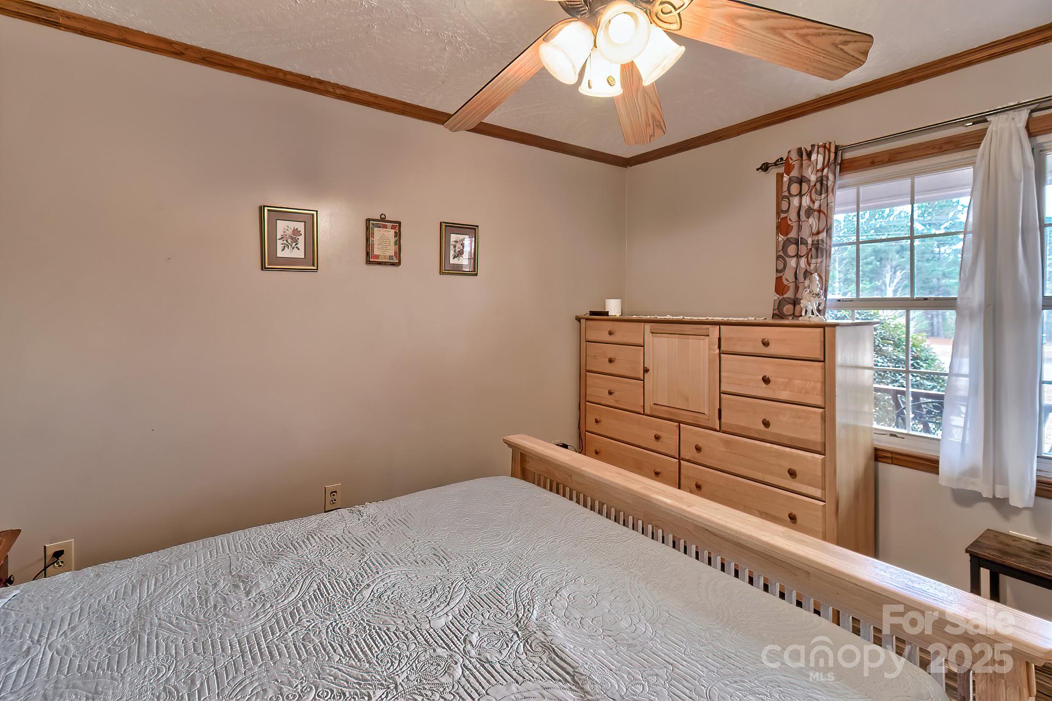 1467 Airport Road Property Photo 15
