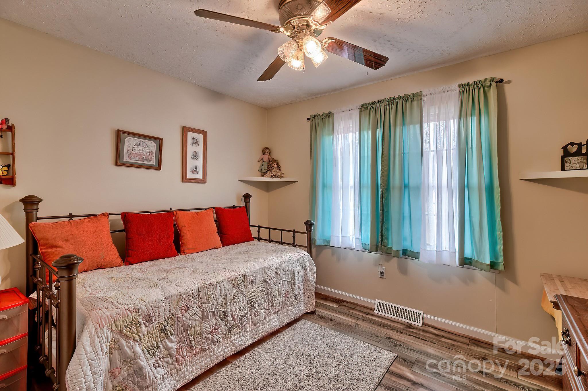 1467 Airport Road Property Photo 20
