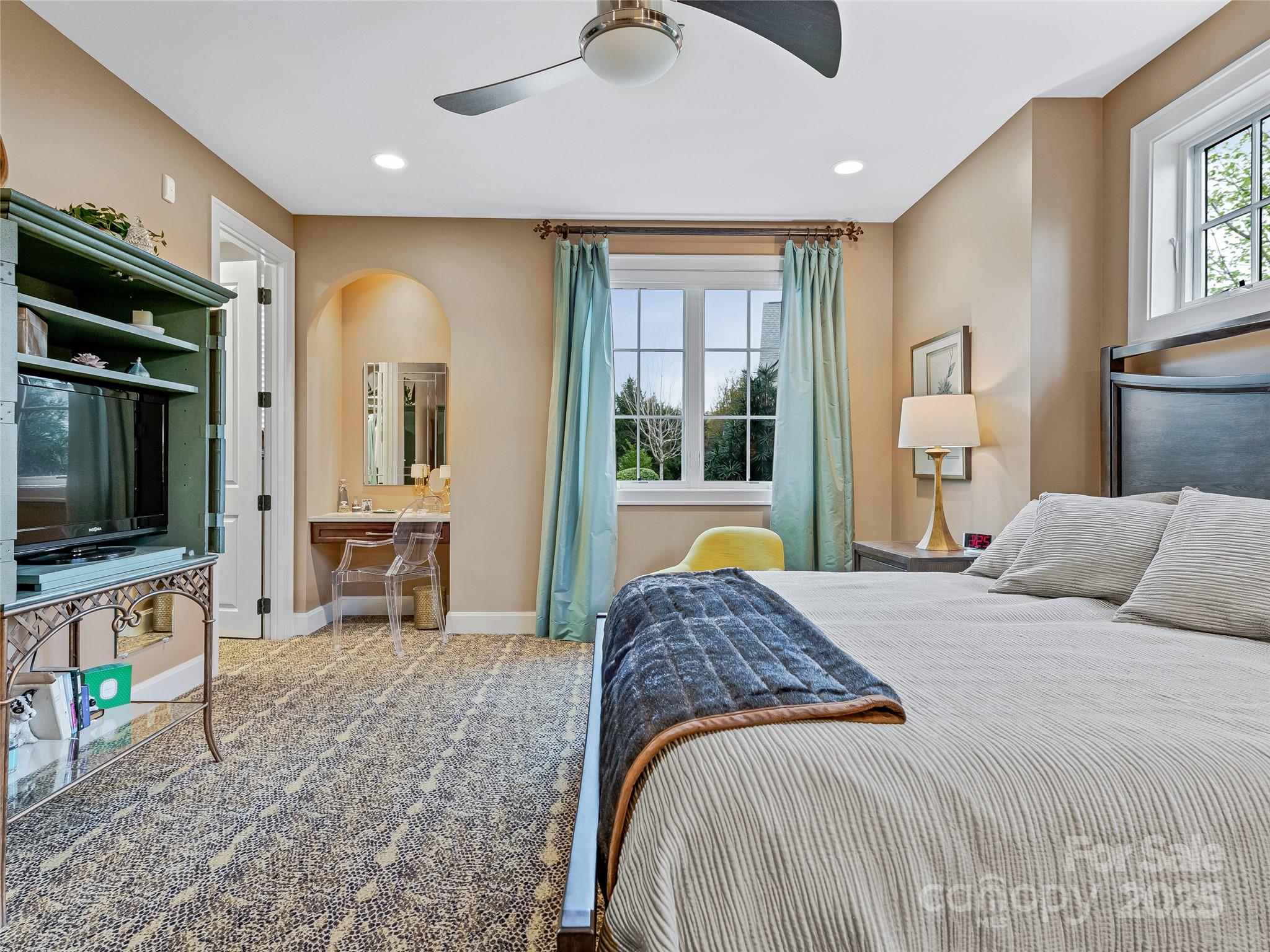 14 Chantilly Drive Property Photo 22