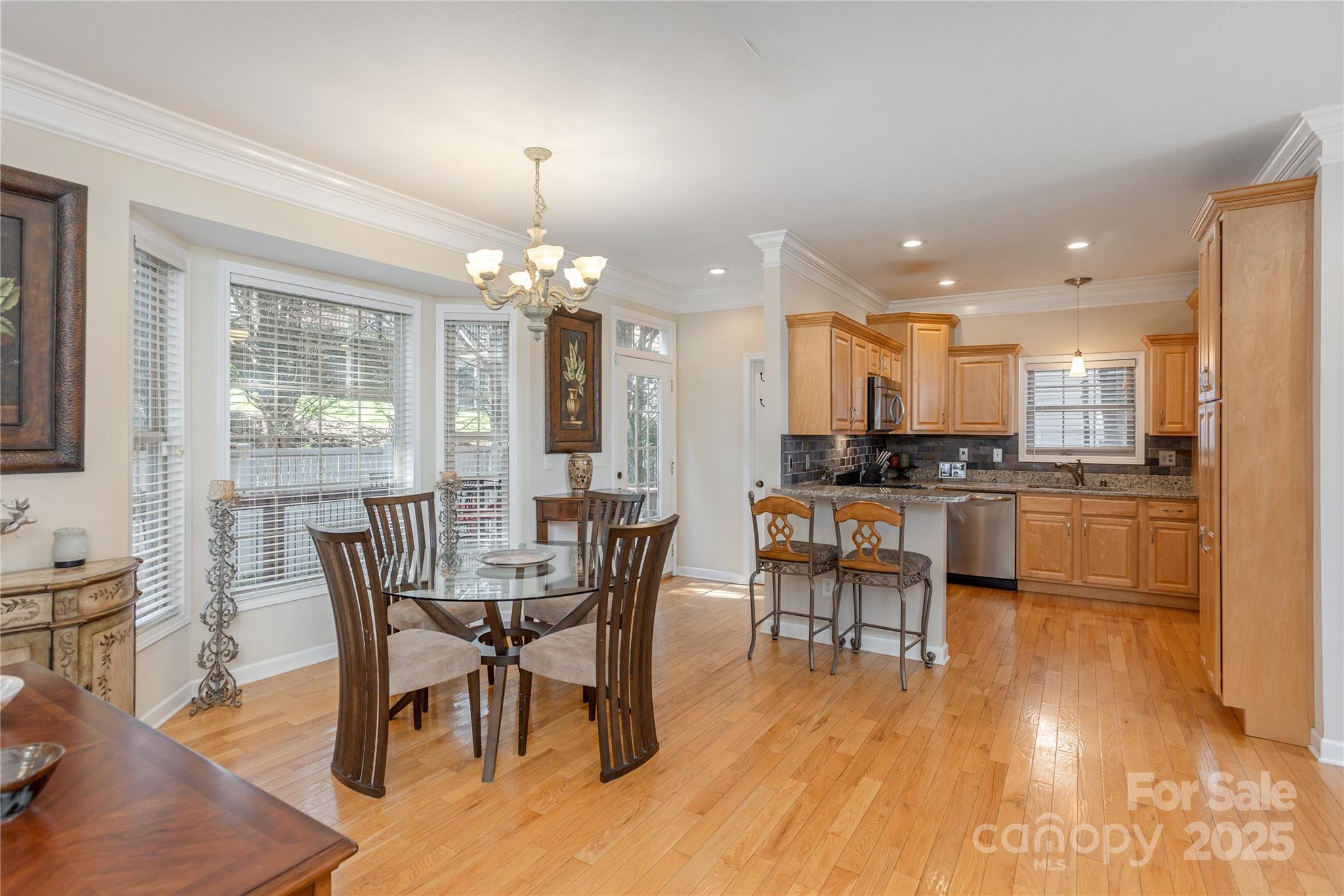 219 Rivercrest Boulevard Property Photo 10