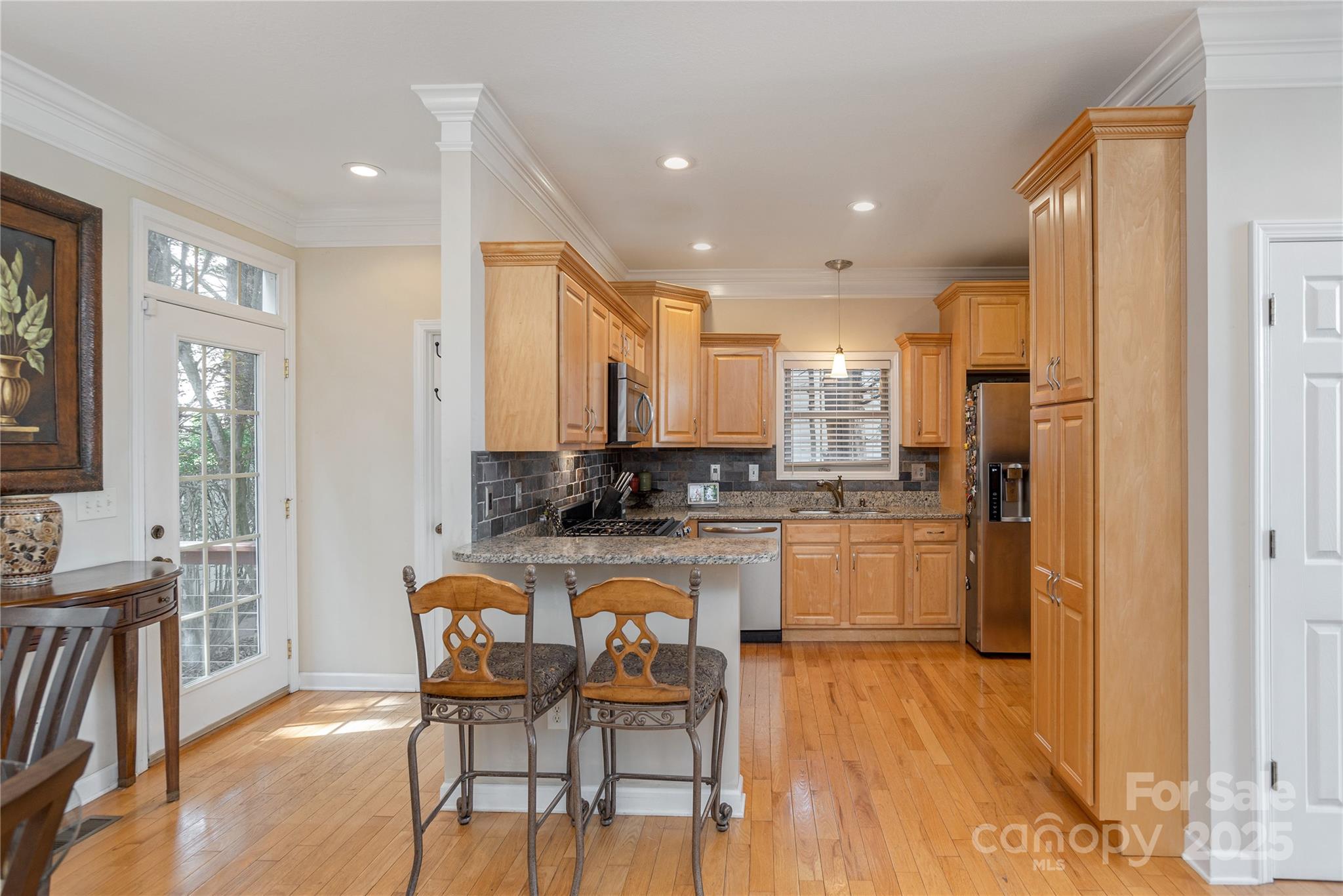 219 Rivercrest Boulevard Property Photo 11