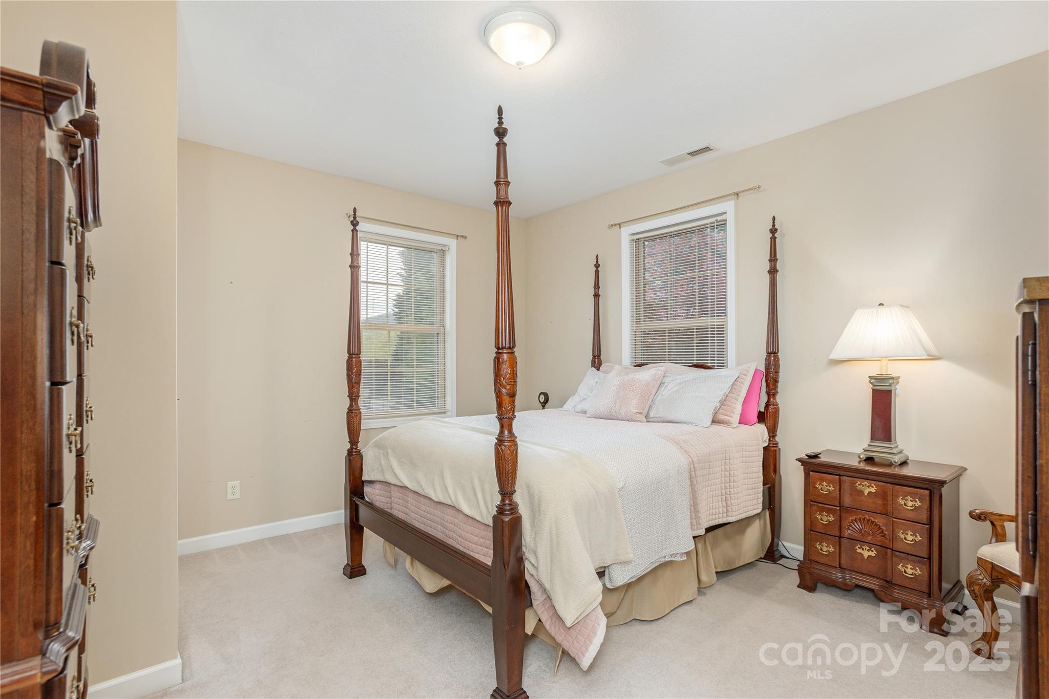 219 Rivercrest Boulevard Property Photo 19