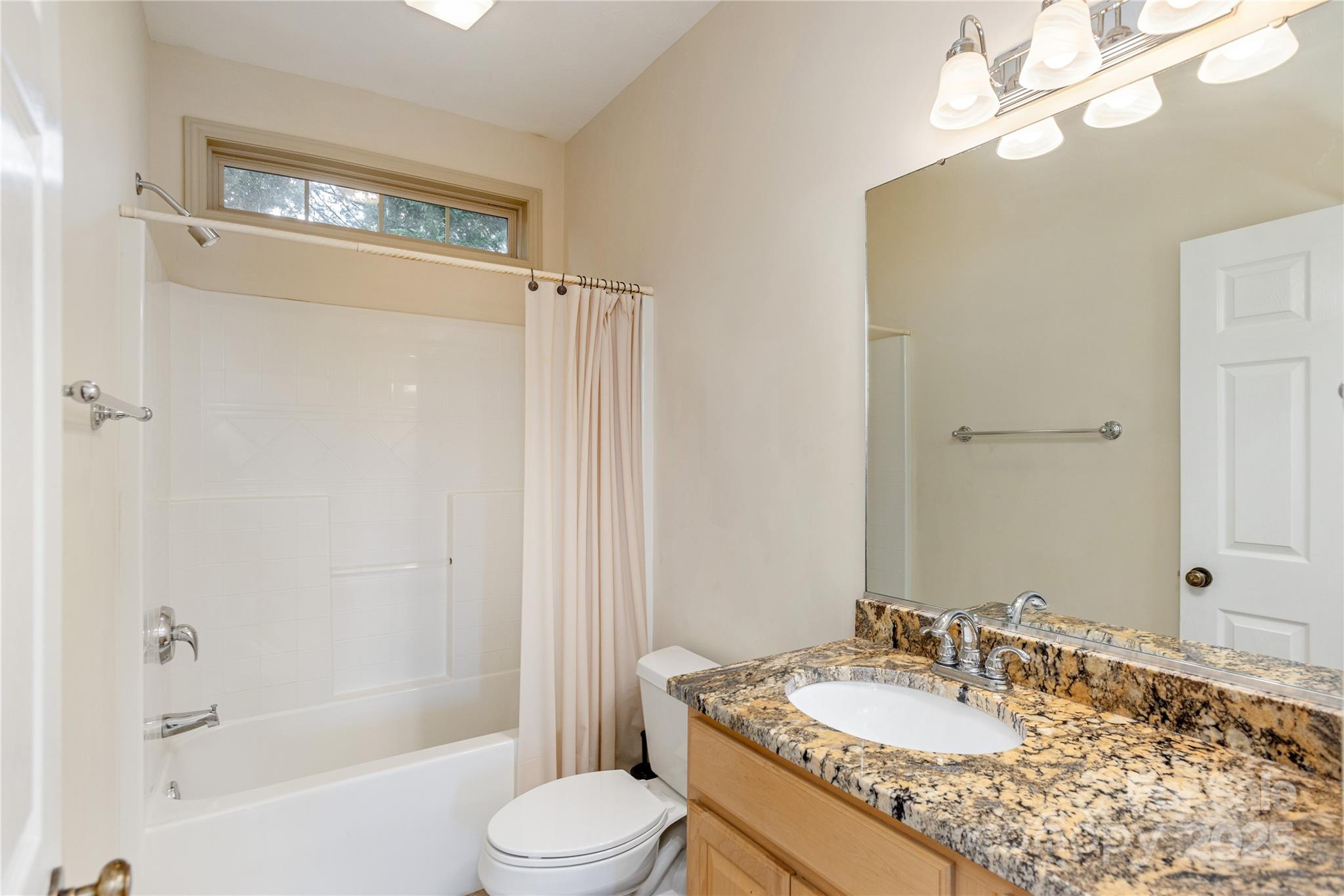 219 Rivercrest Boulevard Property Photo 23