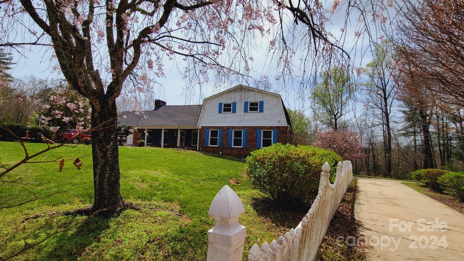 3211 Teague Lane Property Photo 2