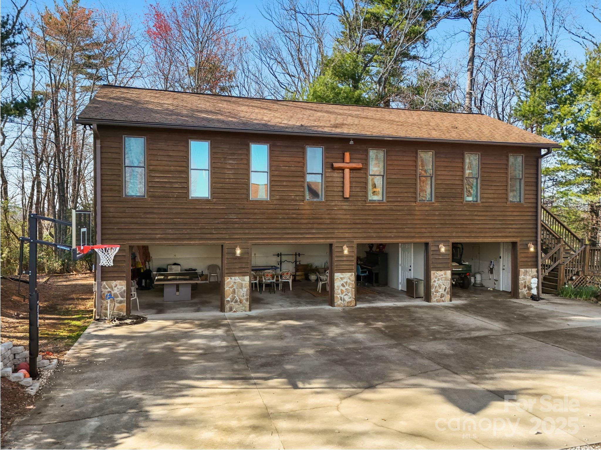 160 Outback Road Property Photo 7