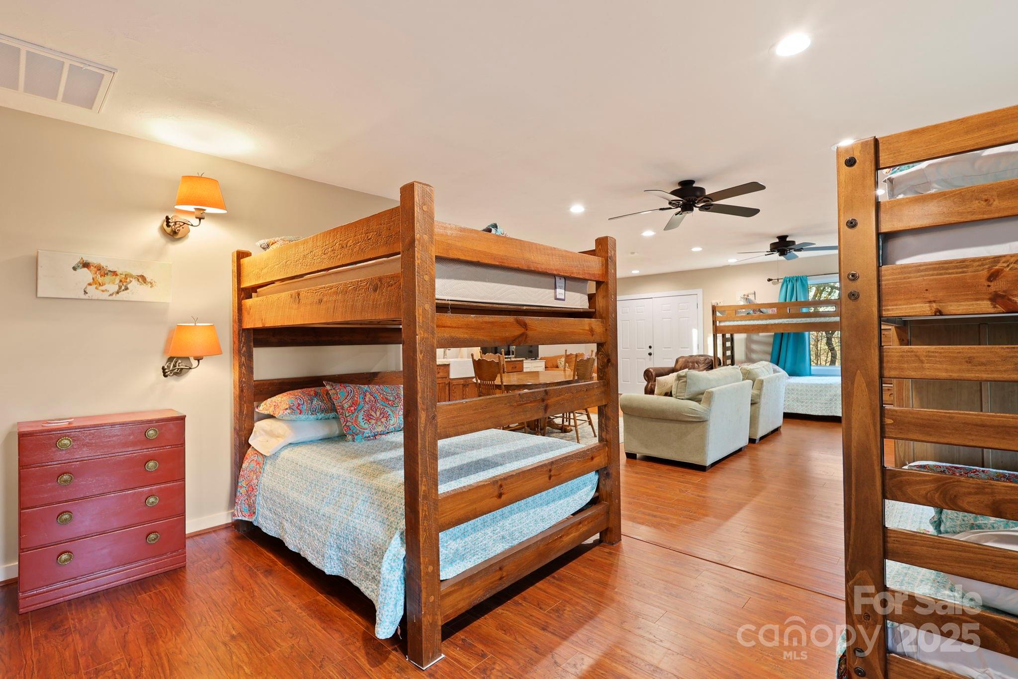 160 Outback Road Property Photo 43