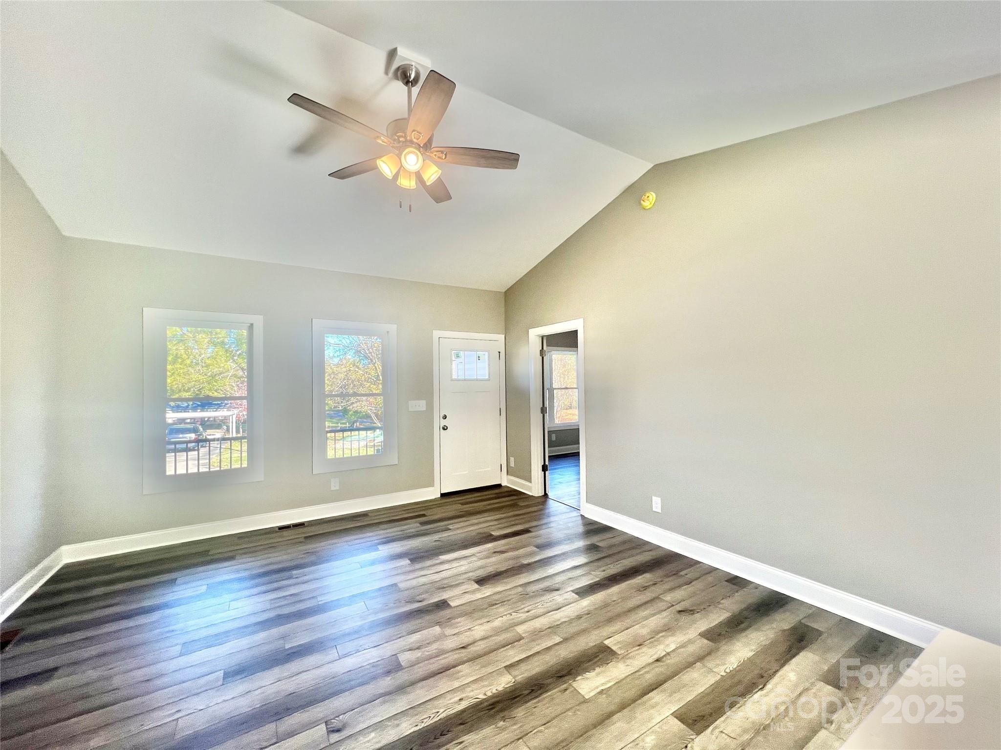 325 Jordan Avenue Property Photo 12