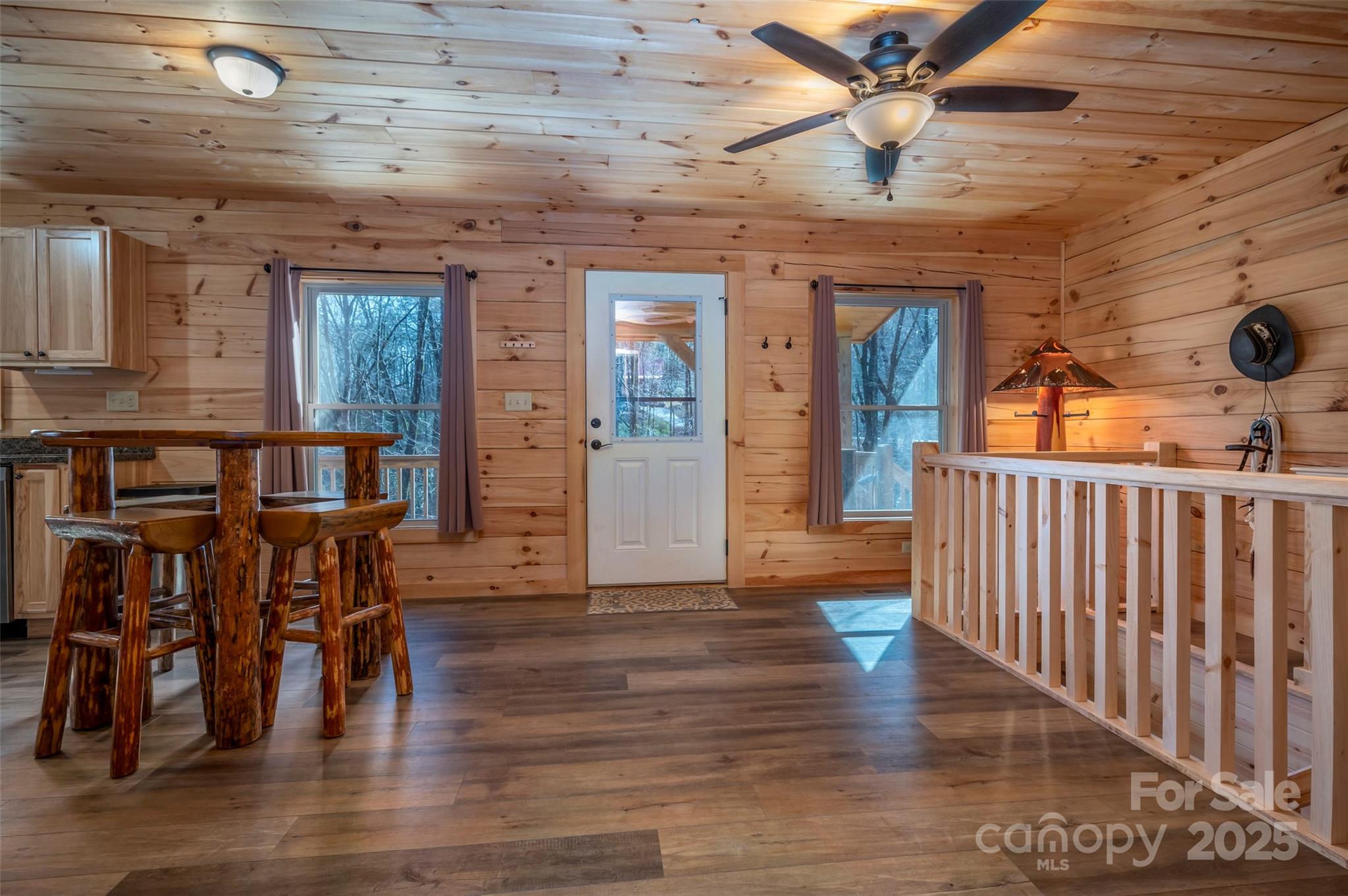 344 Wolf Trail Property Photo 10