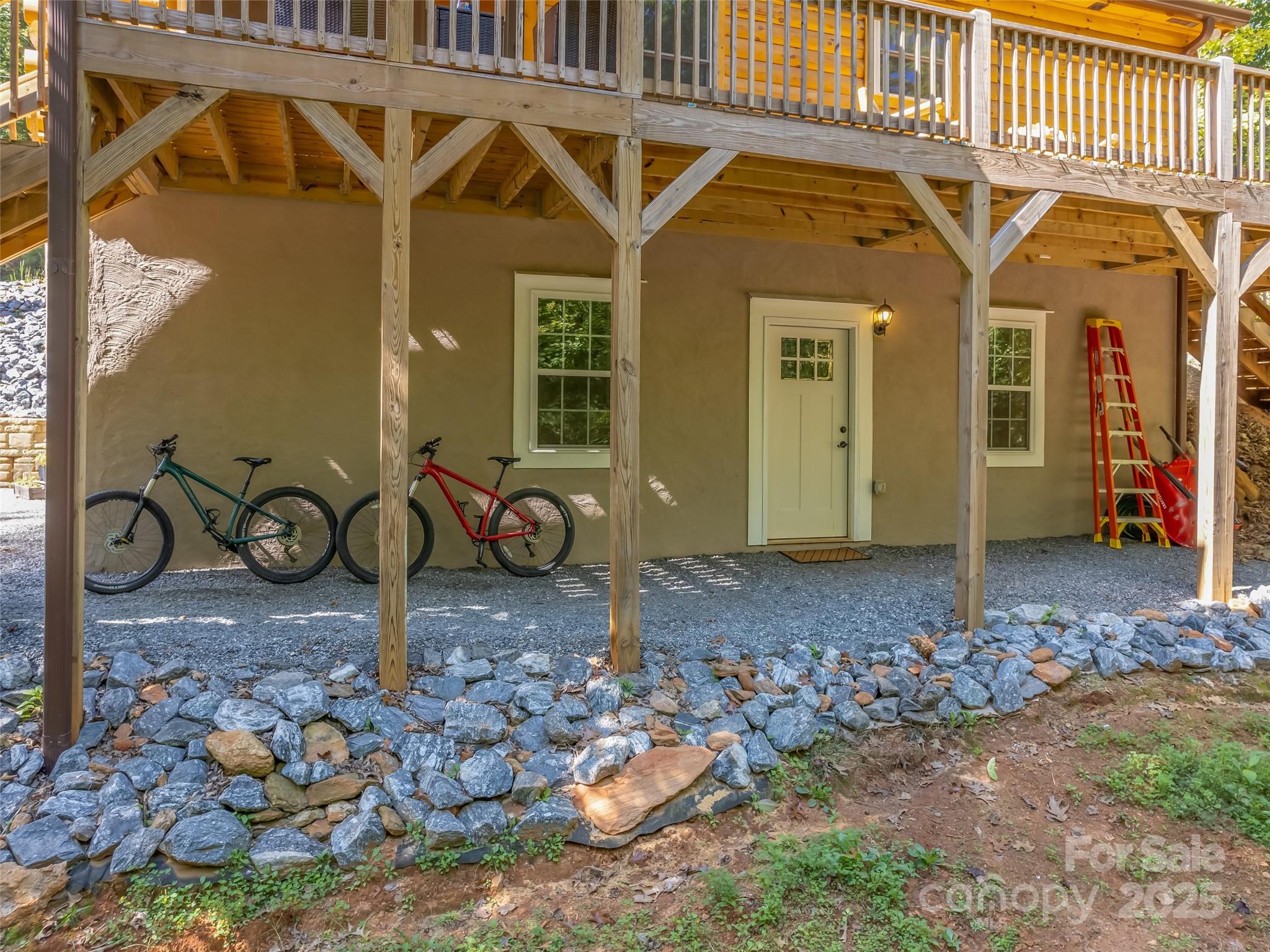 344 Wolf Trail Property Photo 29