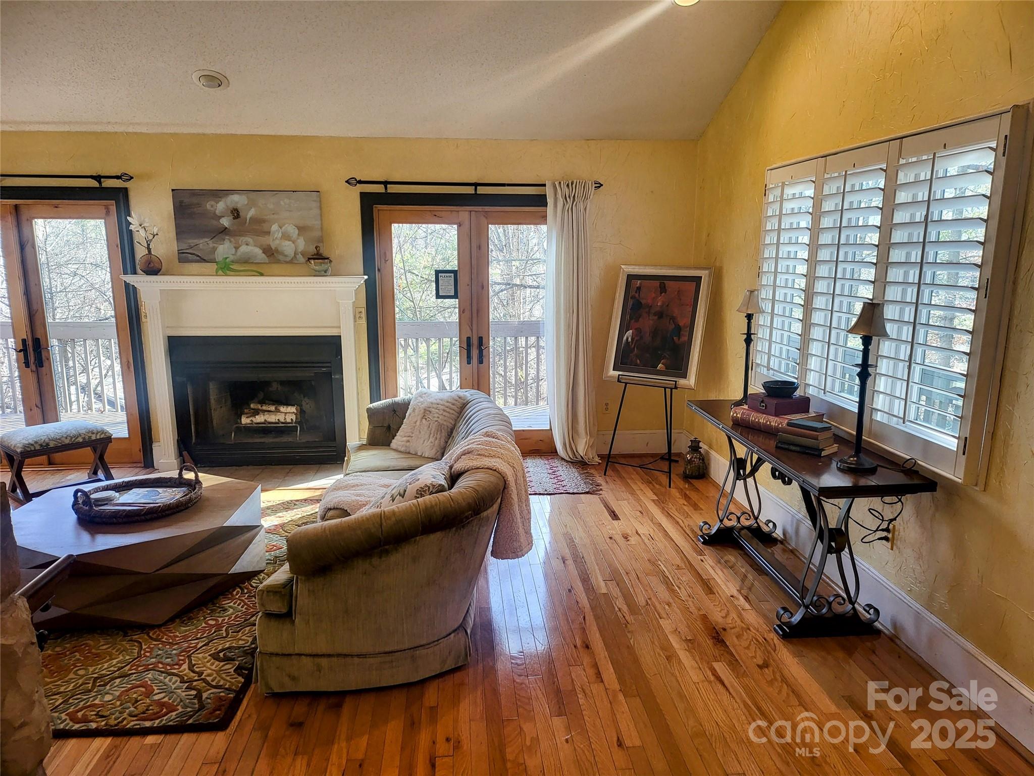 31 Cedarwood Lane Property Photo 2