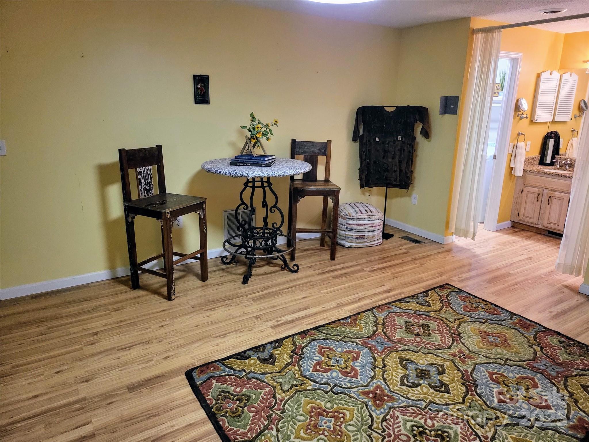 31 Cedarwood Lane Property Photo 18