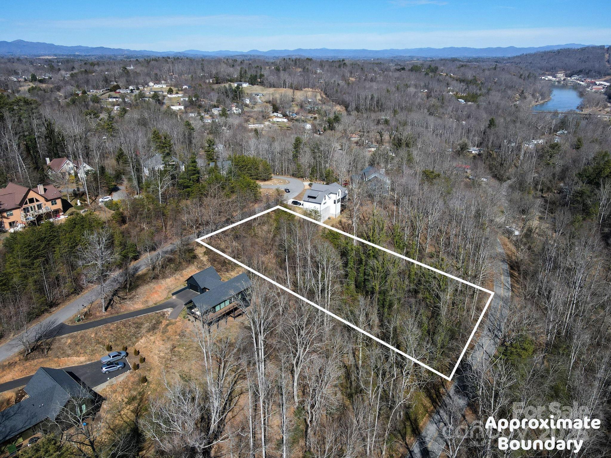 28 Wind Stone Drive Property Photo 15