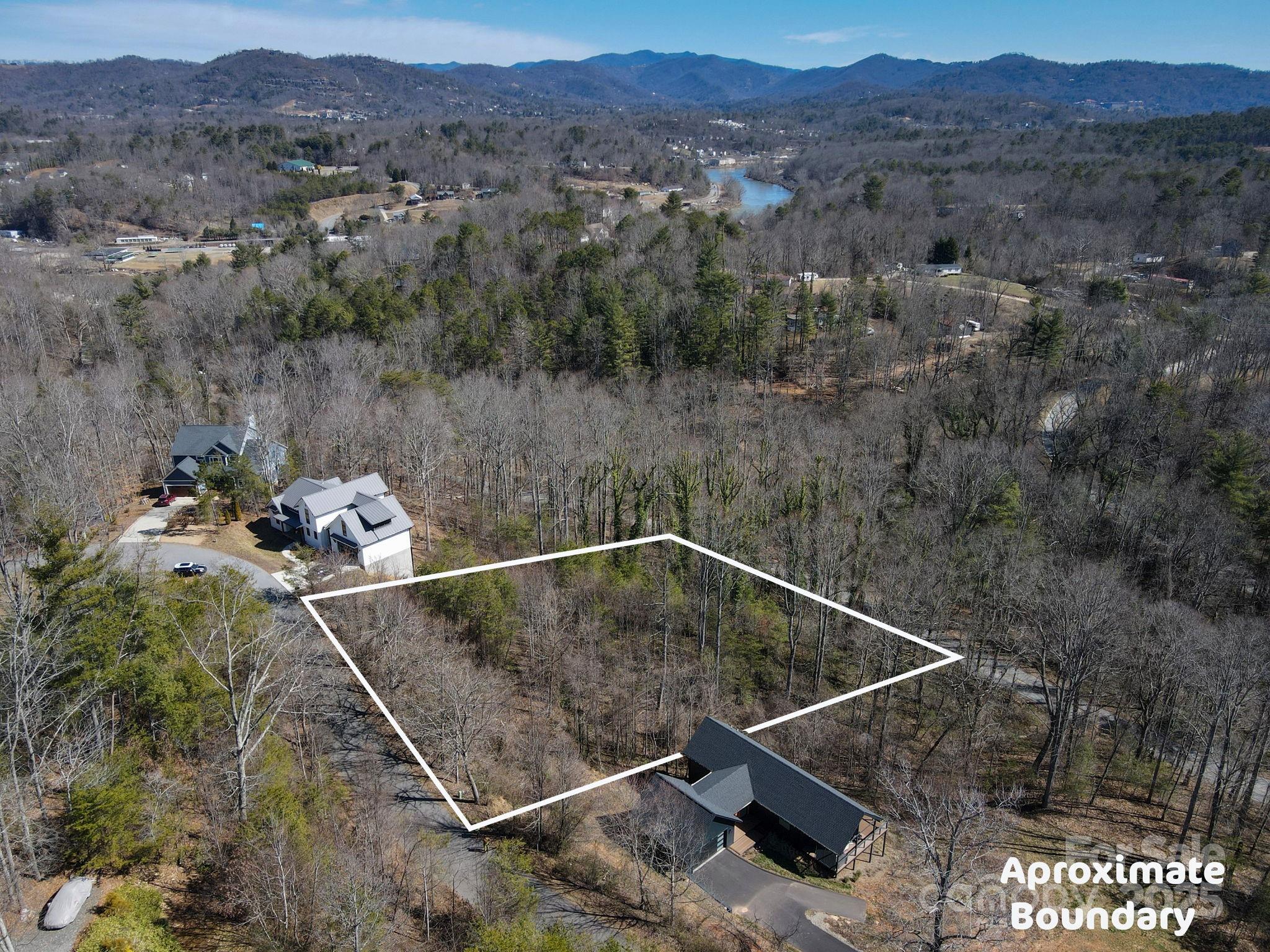 28 Wind Stone Drive Property Photo 16