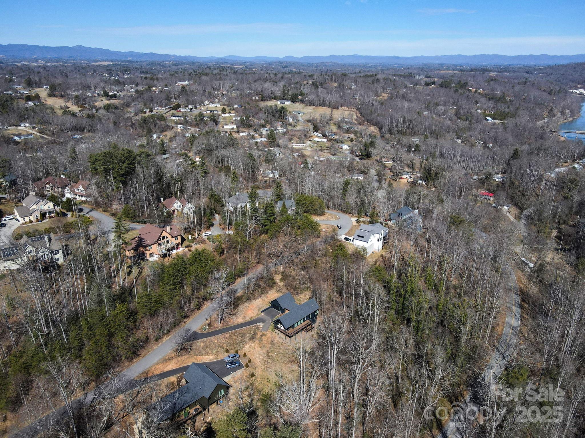 28 Wind Stone Drive Property Photo 17