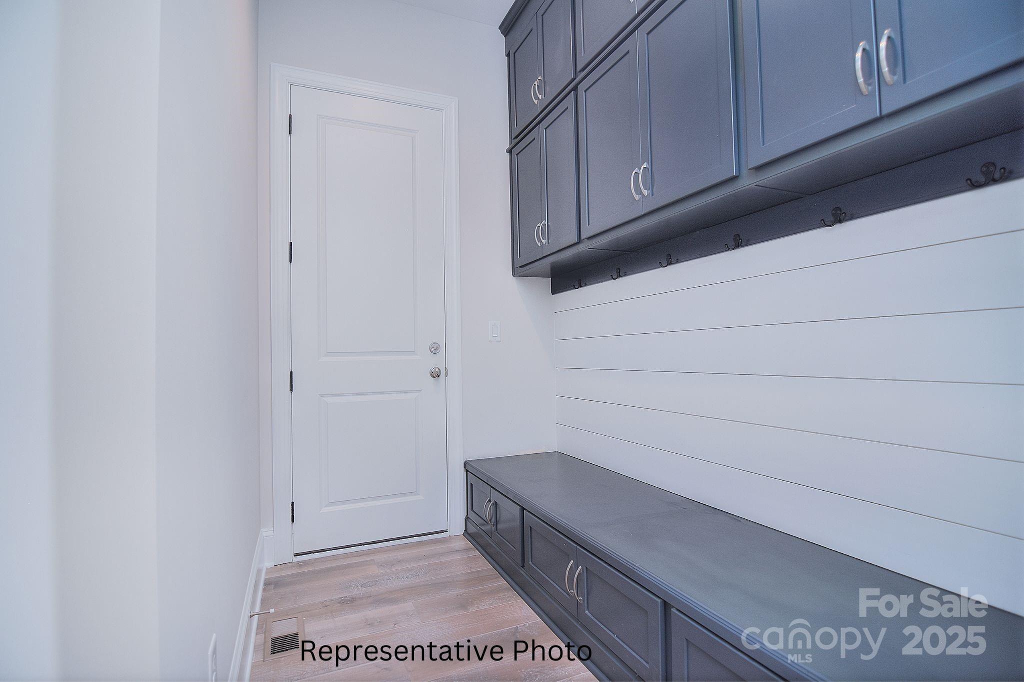 106 Windbluff Court 163 Property Photo 15