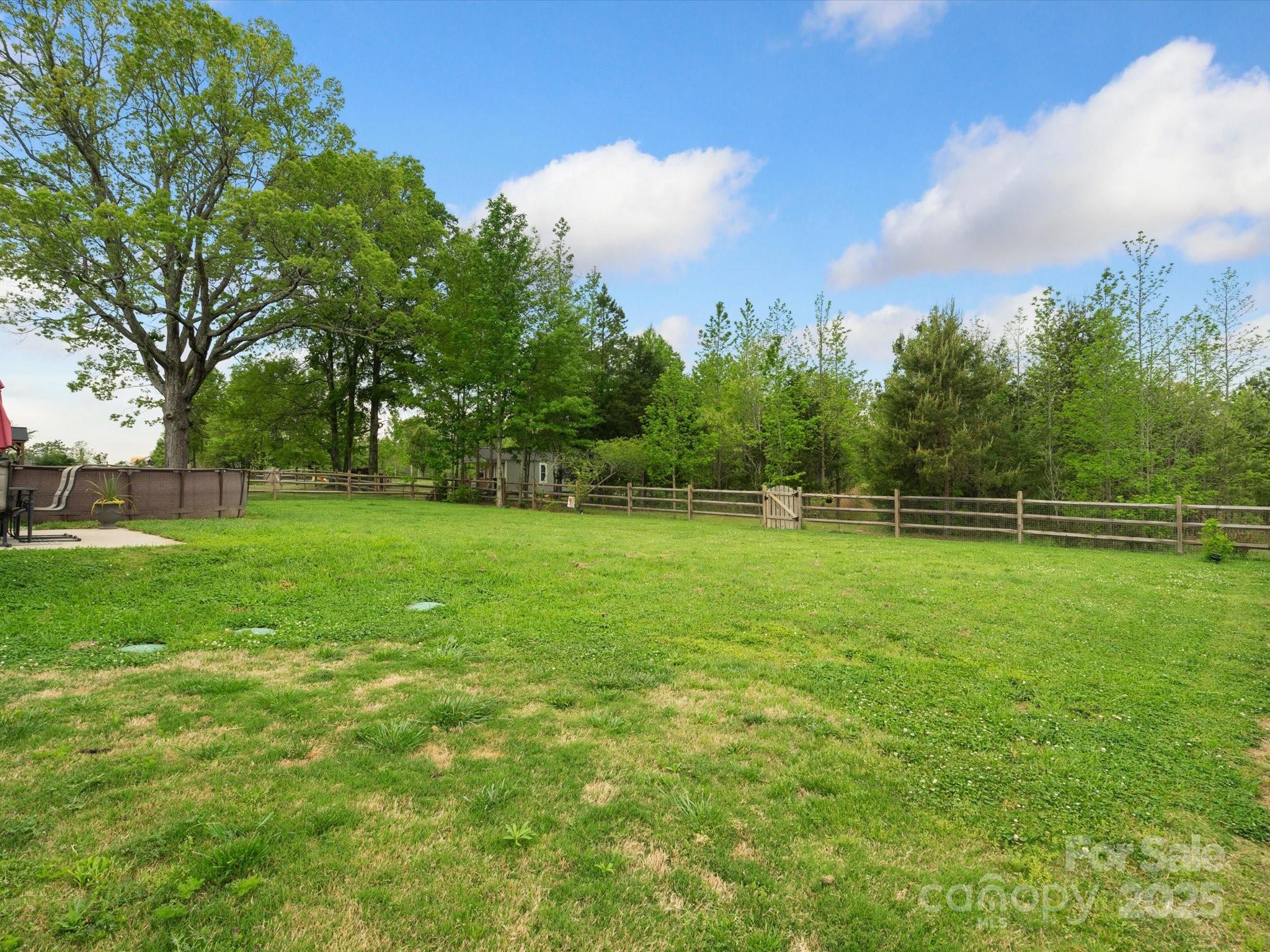 2165 Smith Road 9 Property Photo 29