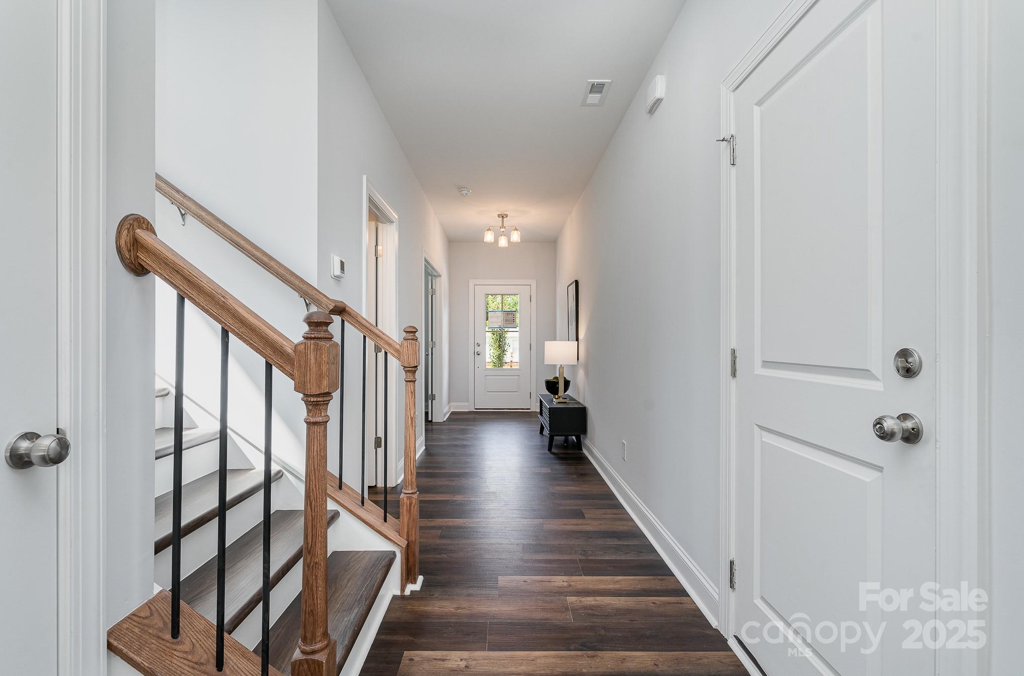 108 1st Street Property Photo 6