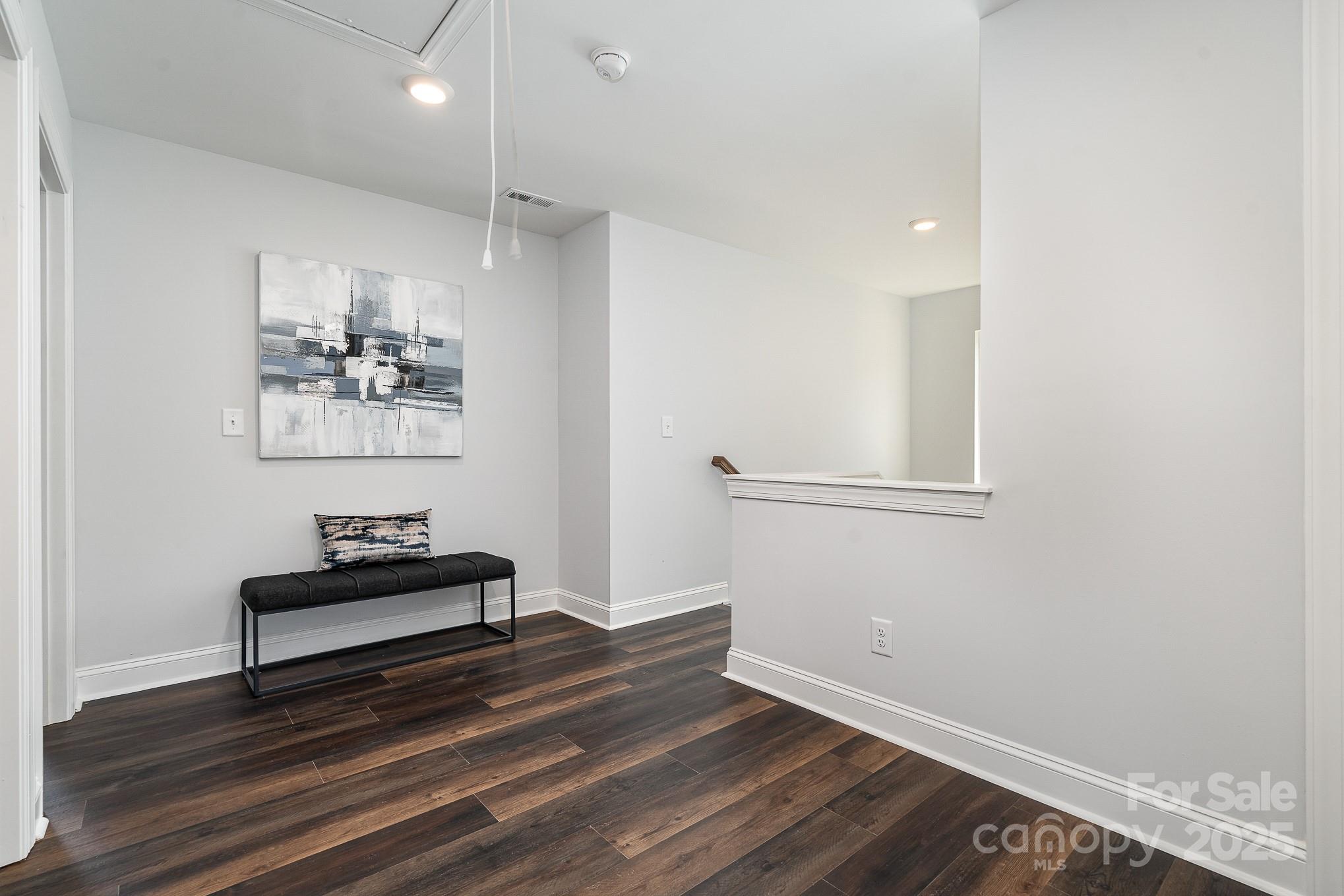 108 1st Street Property Photo 22