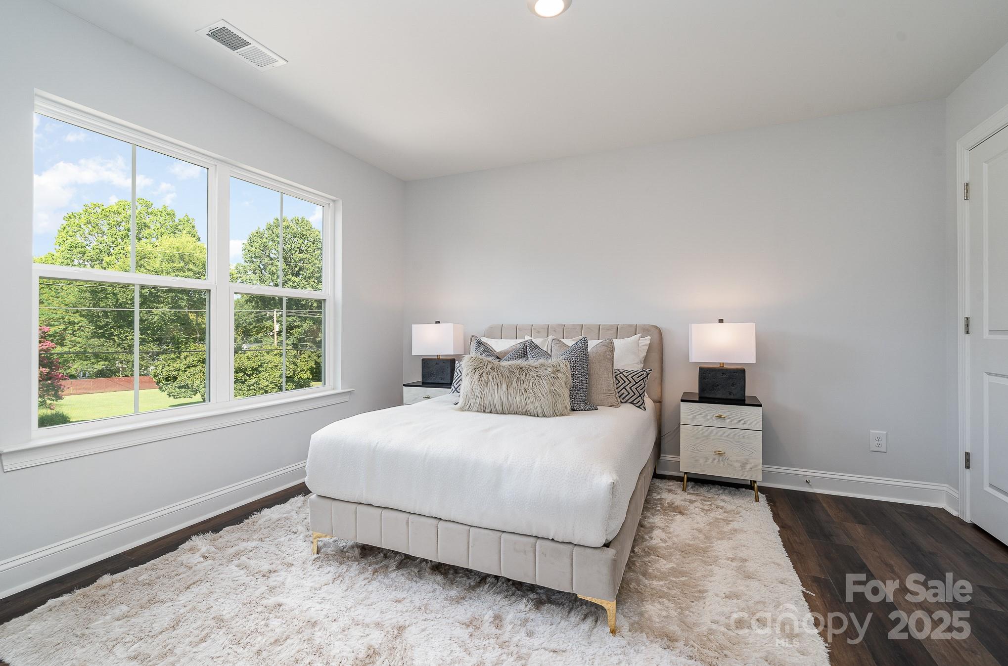 108 1st Street Property Photo 25
