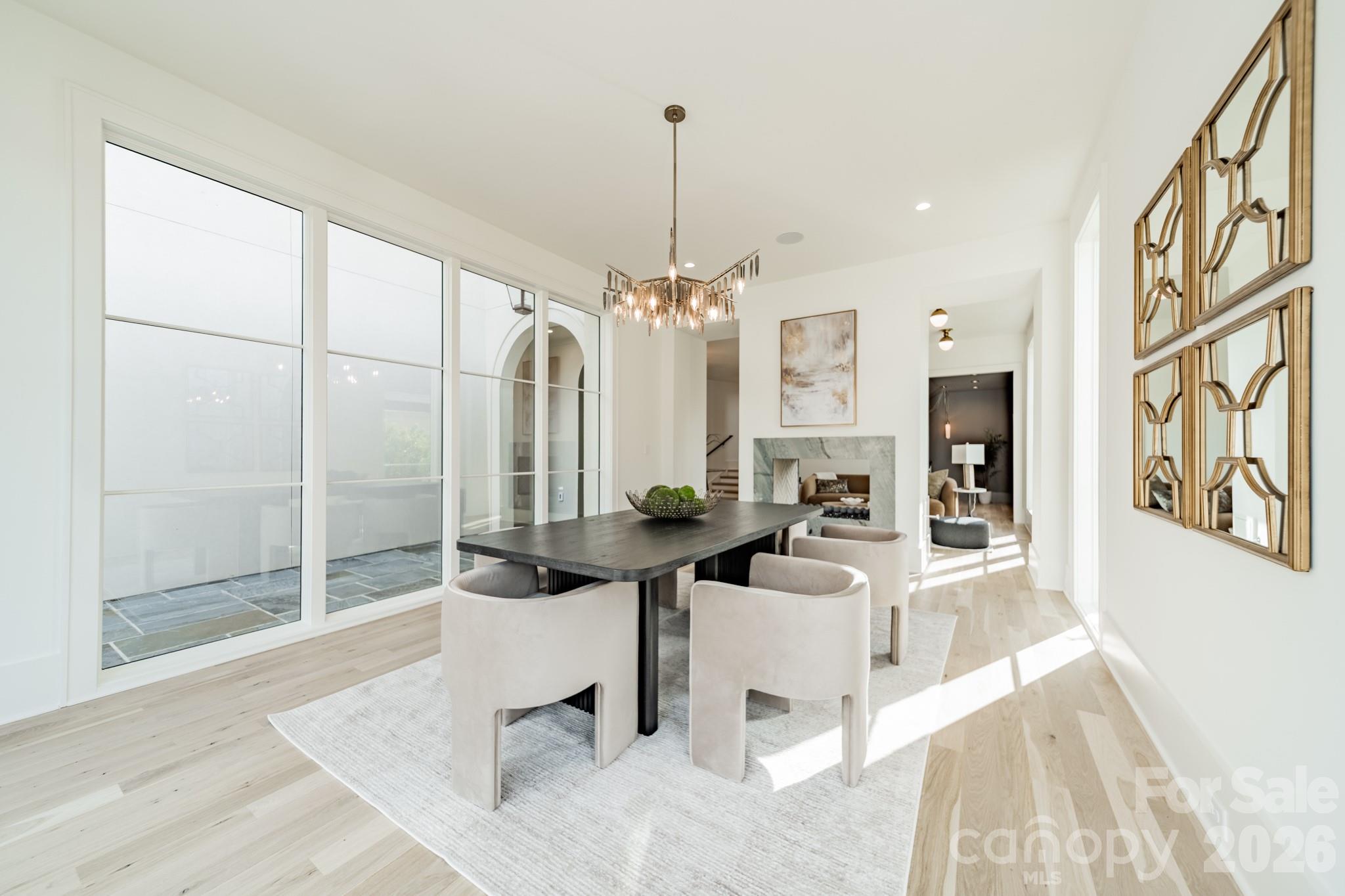 8022 Litaker Manor Court Property Photo 9