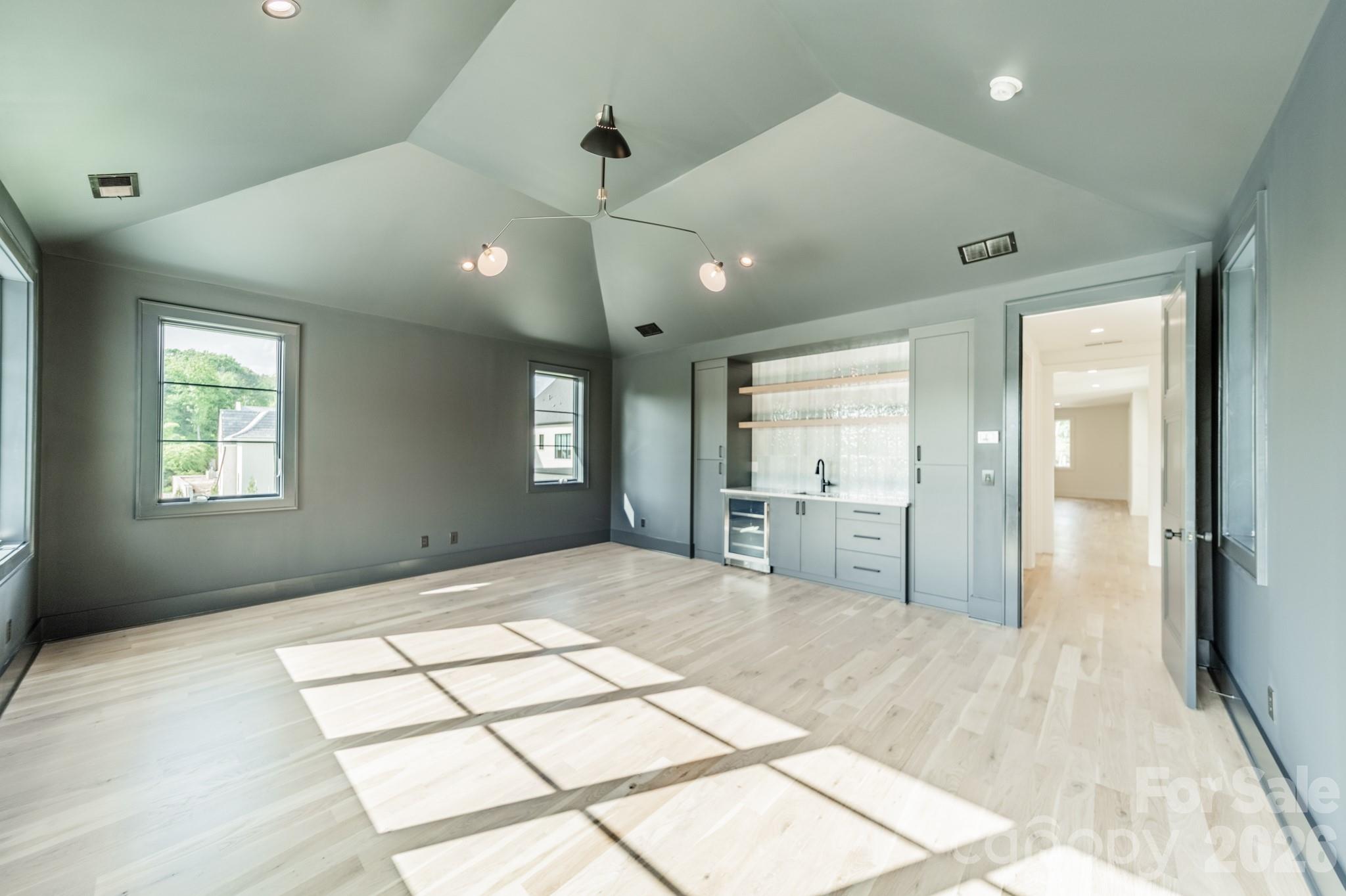 8022 Litaker Manor Court Property Photo 38