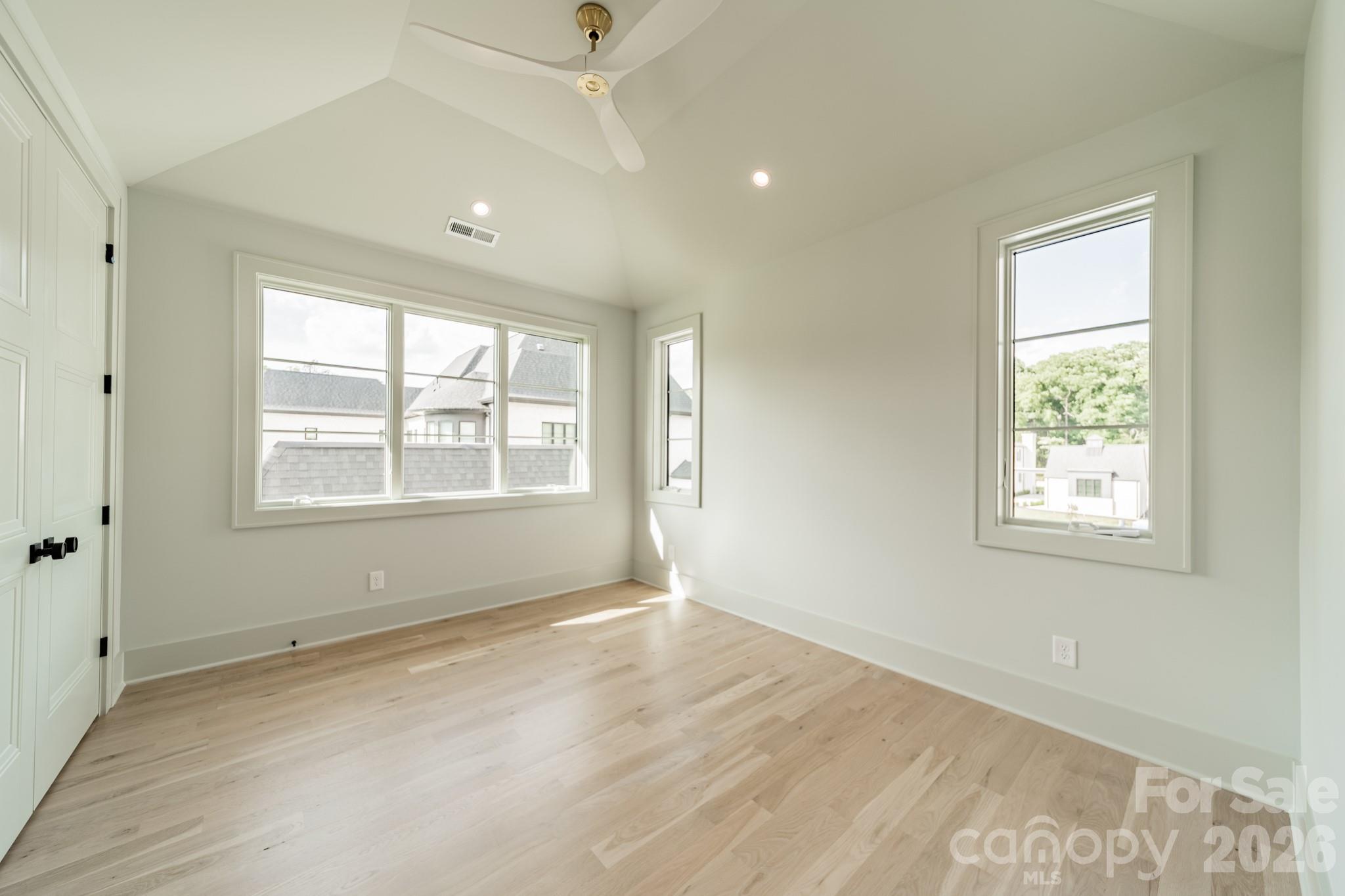8022 Litaker Manor Court Property Photo 43