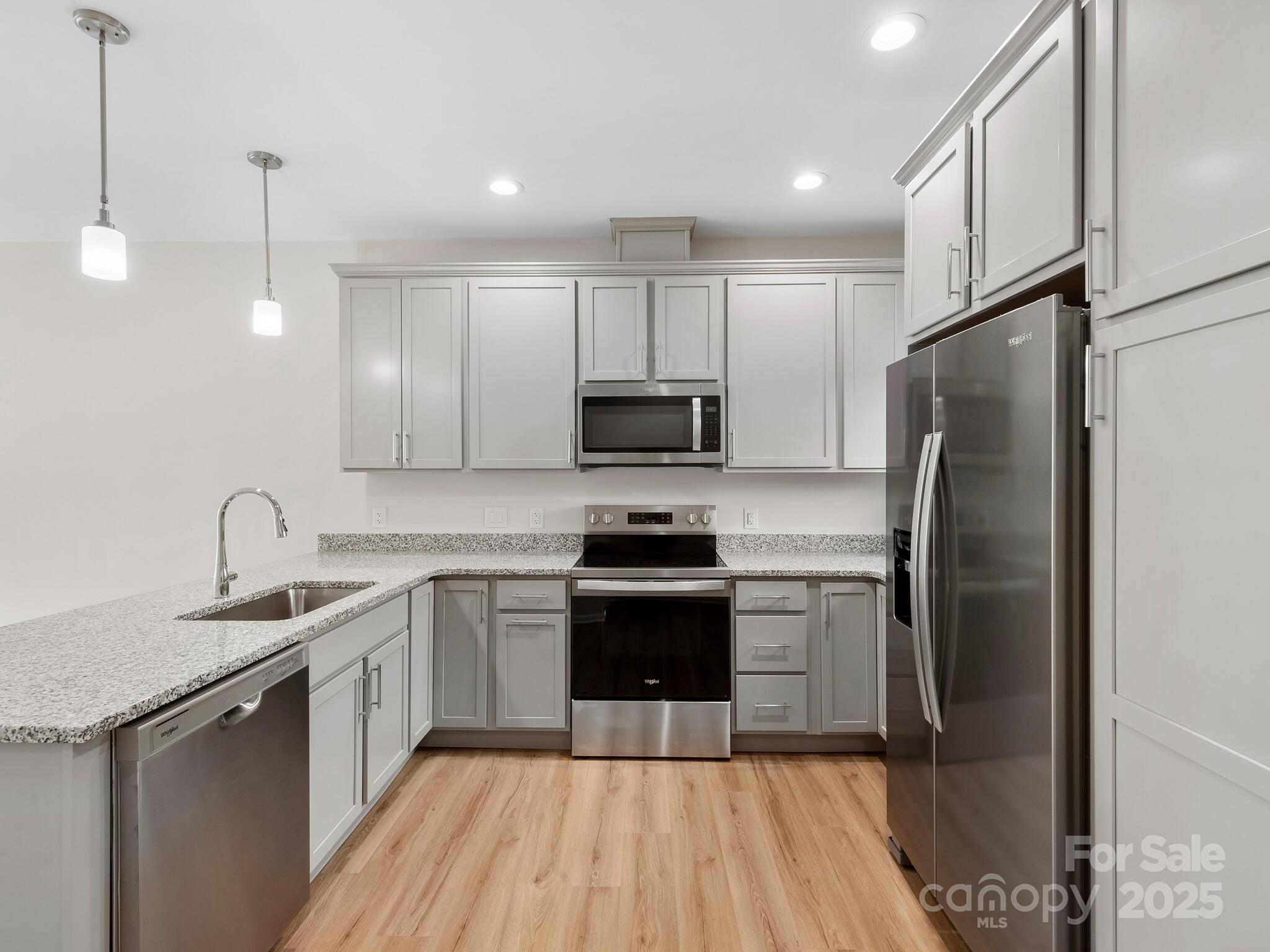 3 Lee Garden Lane 105 Property Photo 20