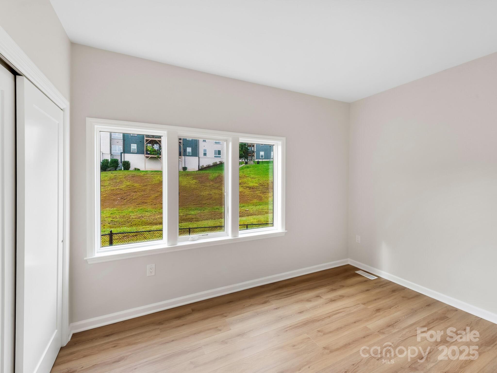 3 Lee Garden Lane 105 Property Photo 32