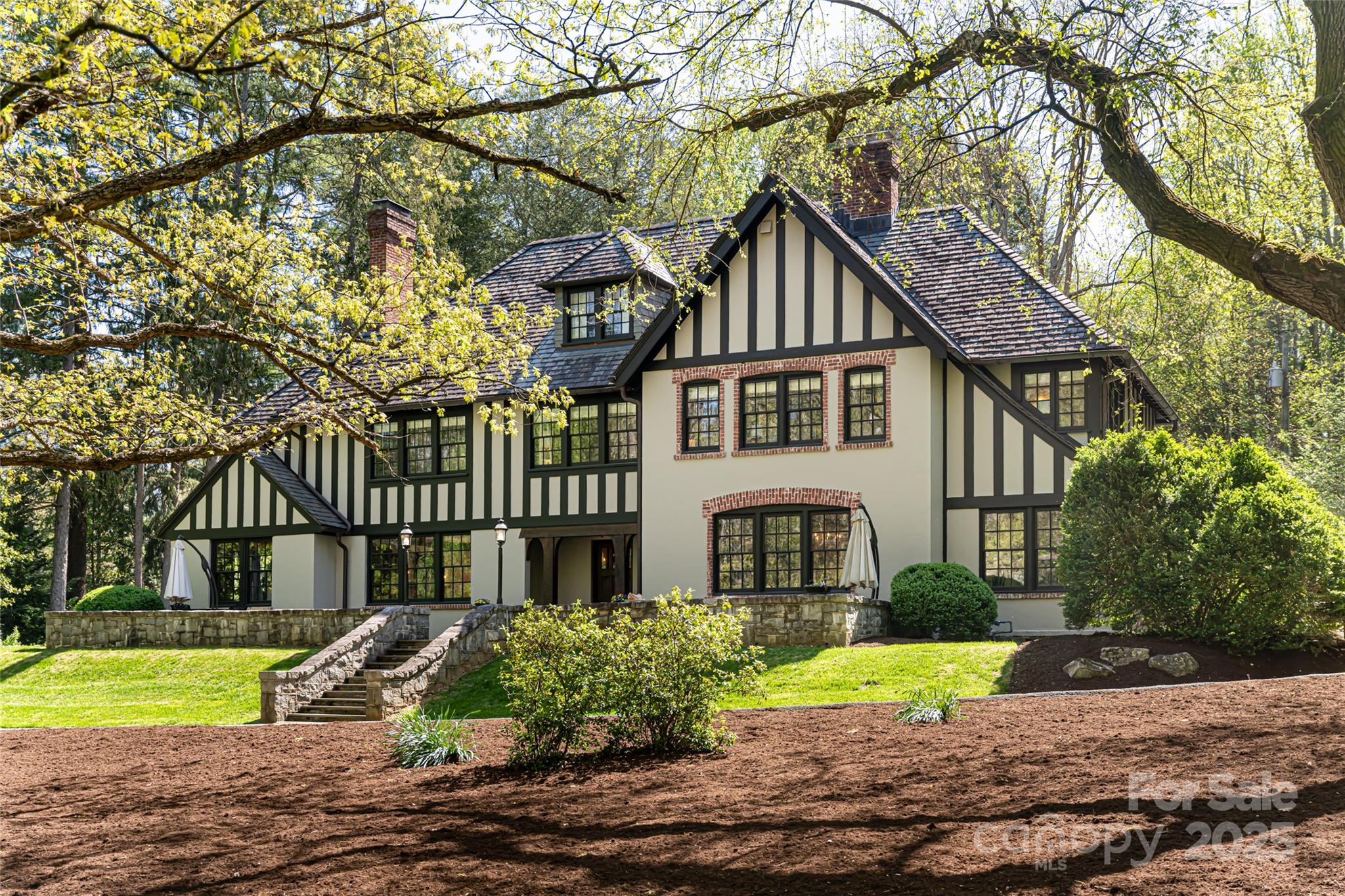 30 Cedarcliff Road Property Photo 2