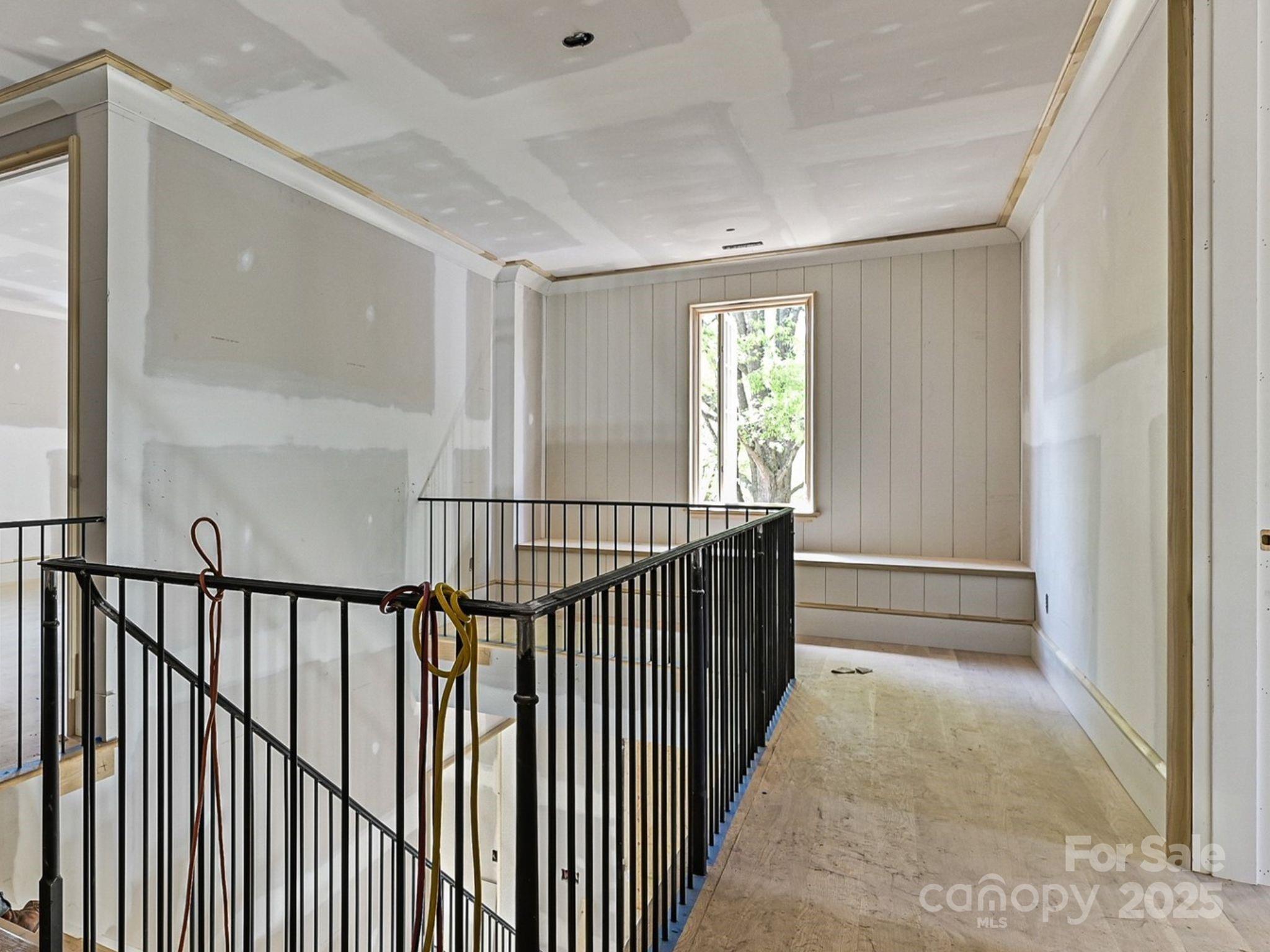 1969 Maryland Avenue Property Photo 11