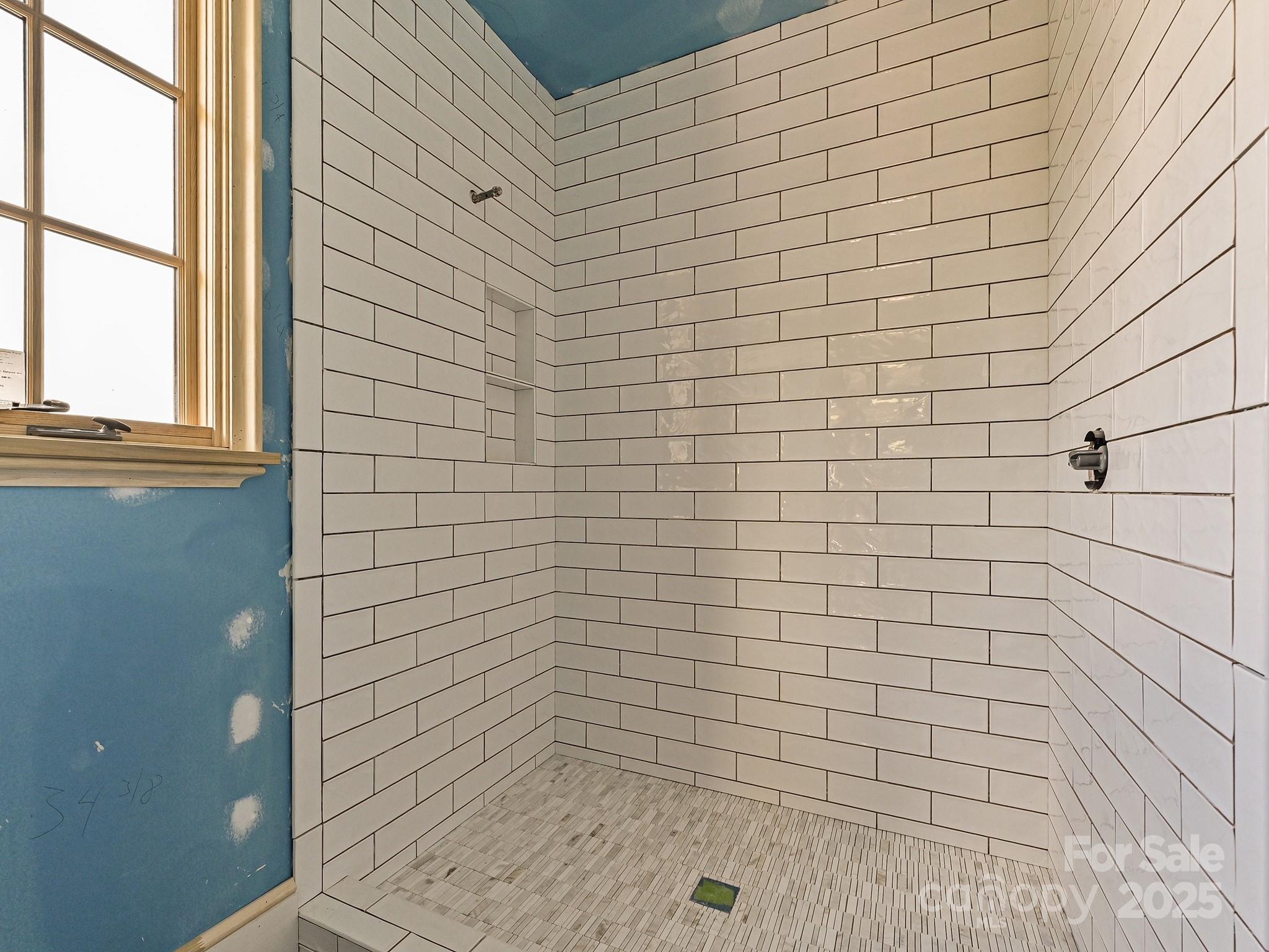 1969 Maryland Avenue Property Photo 18