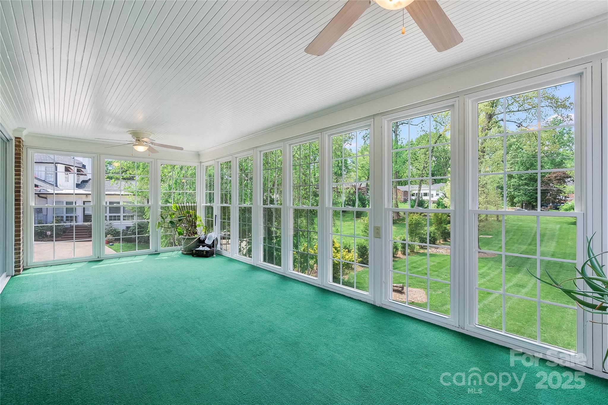218 Fairway Drive Property Photo 14