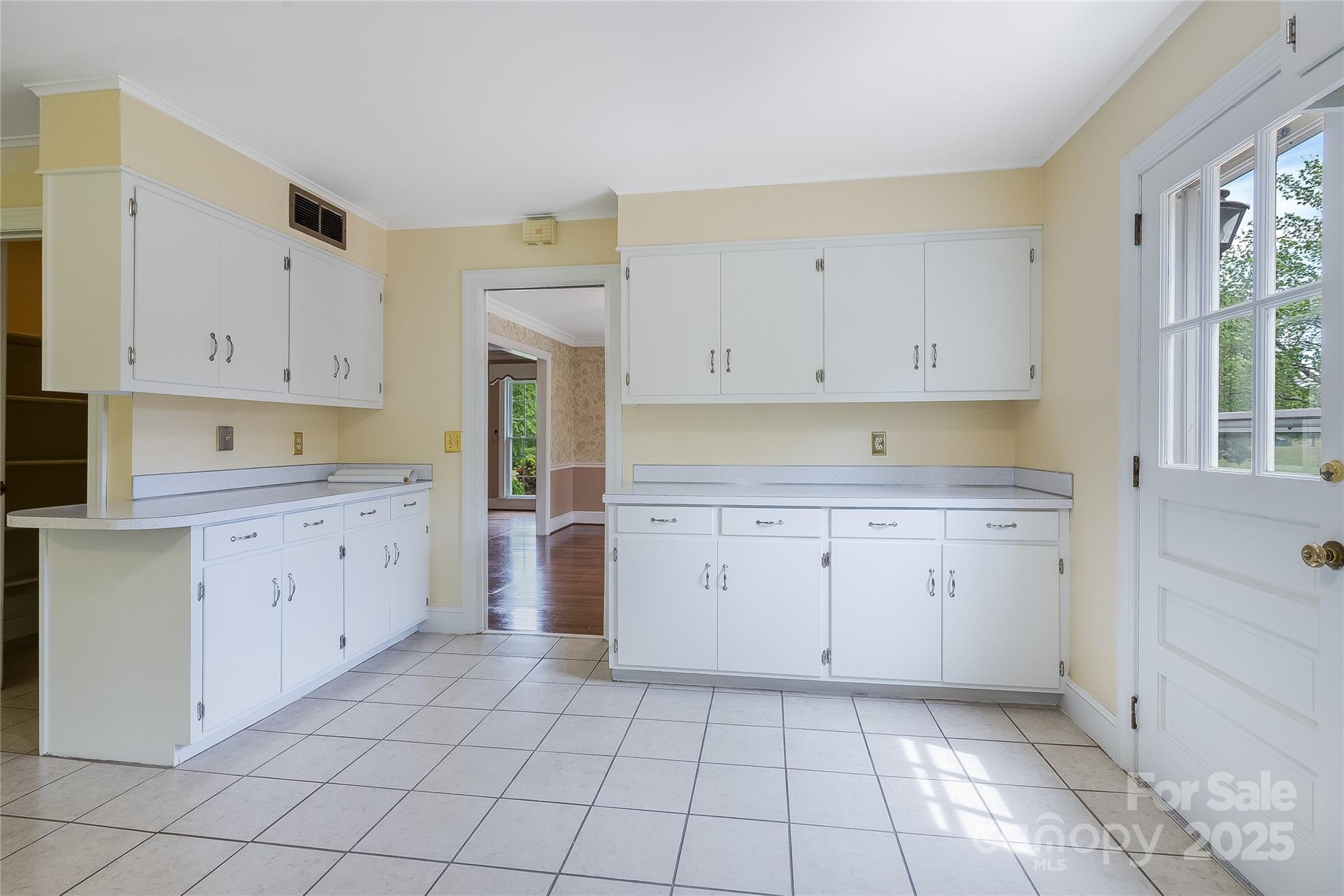 218 Fairway Drive Property Photo 21
