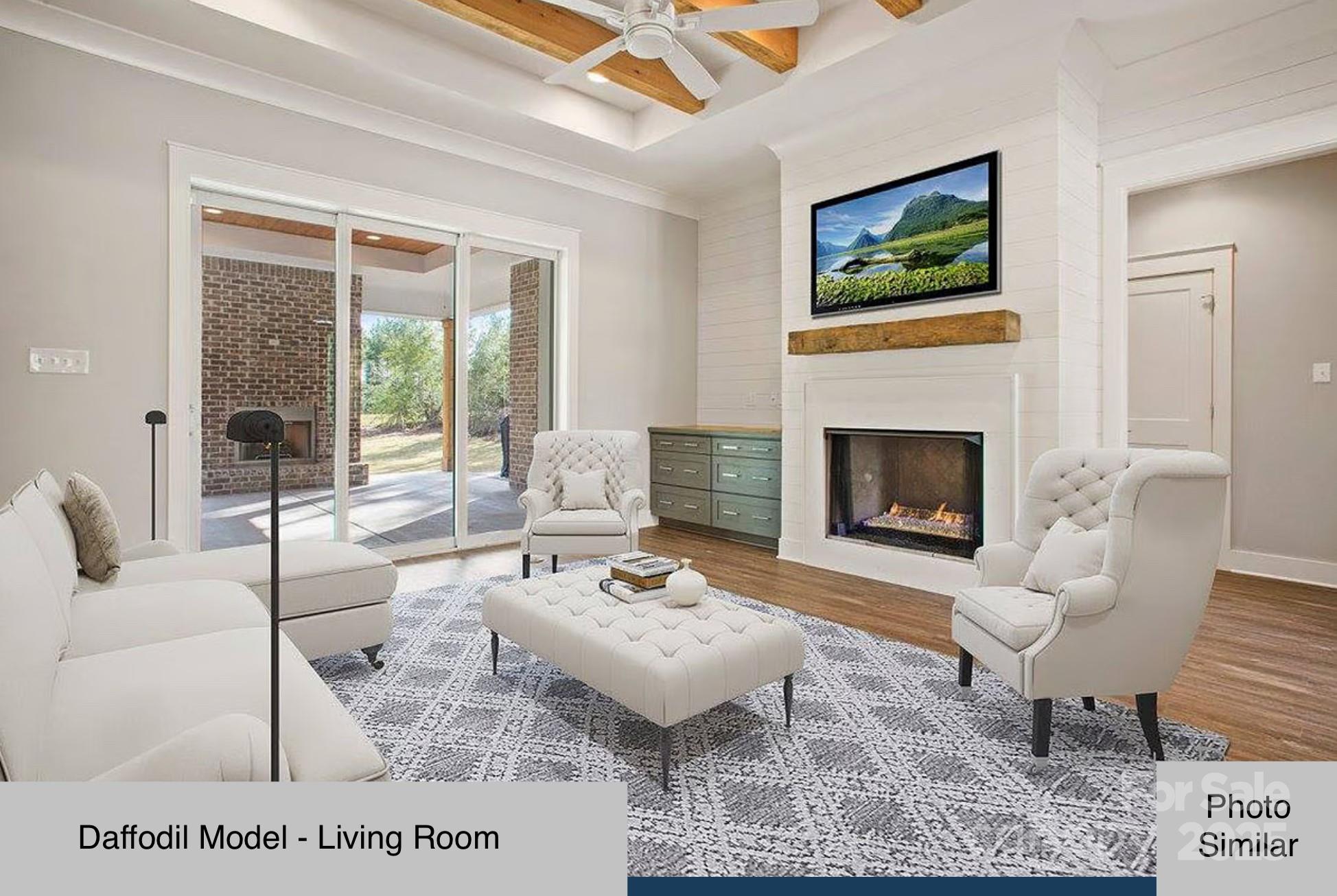 52 W Park Avenue Property Photo 3