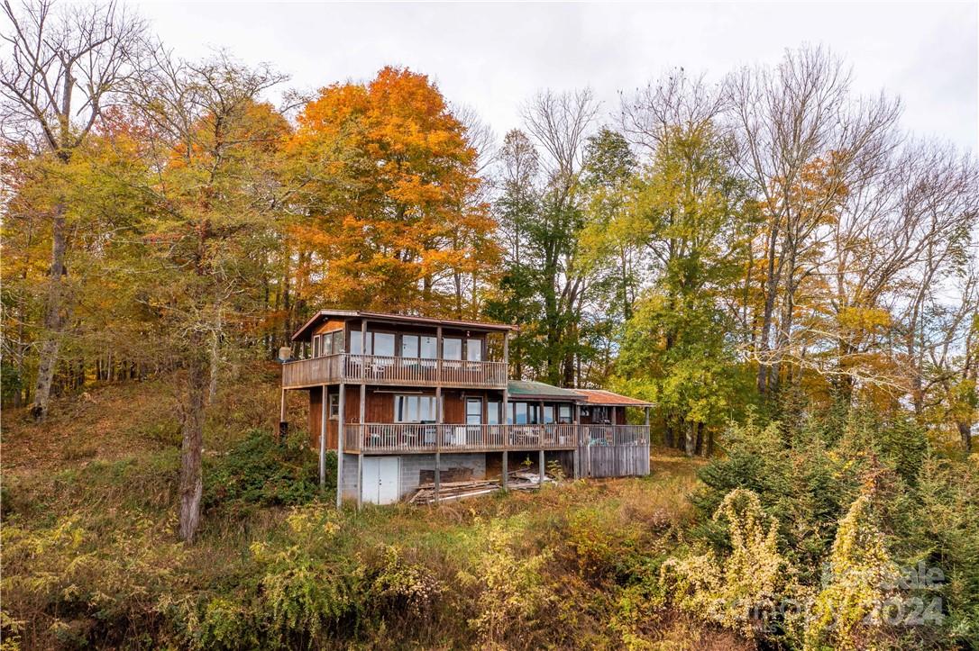 1375 Swing Road Property Photo 3
