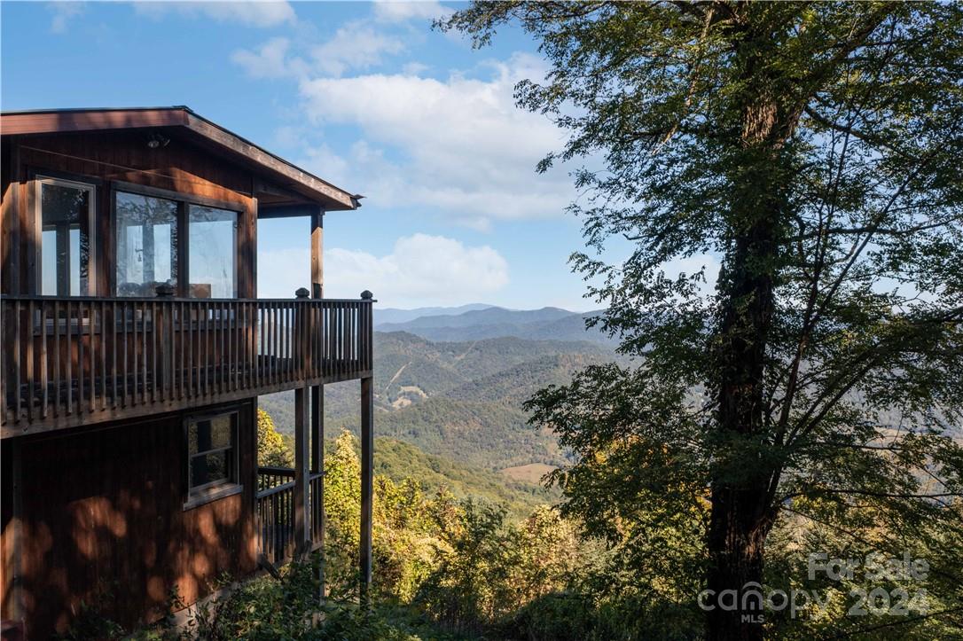 1375 Swing Road Property Photo 4