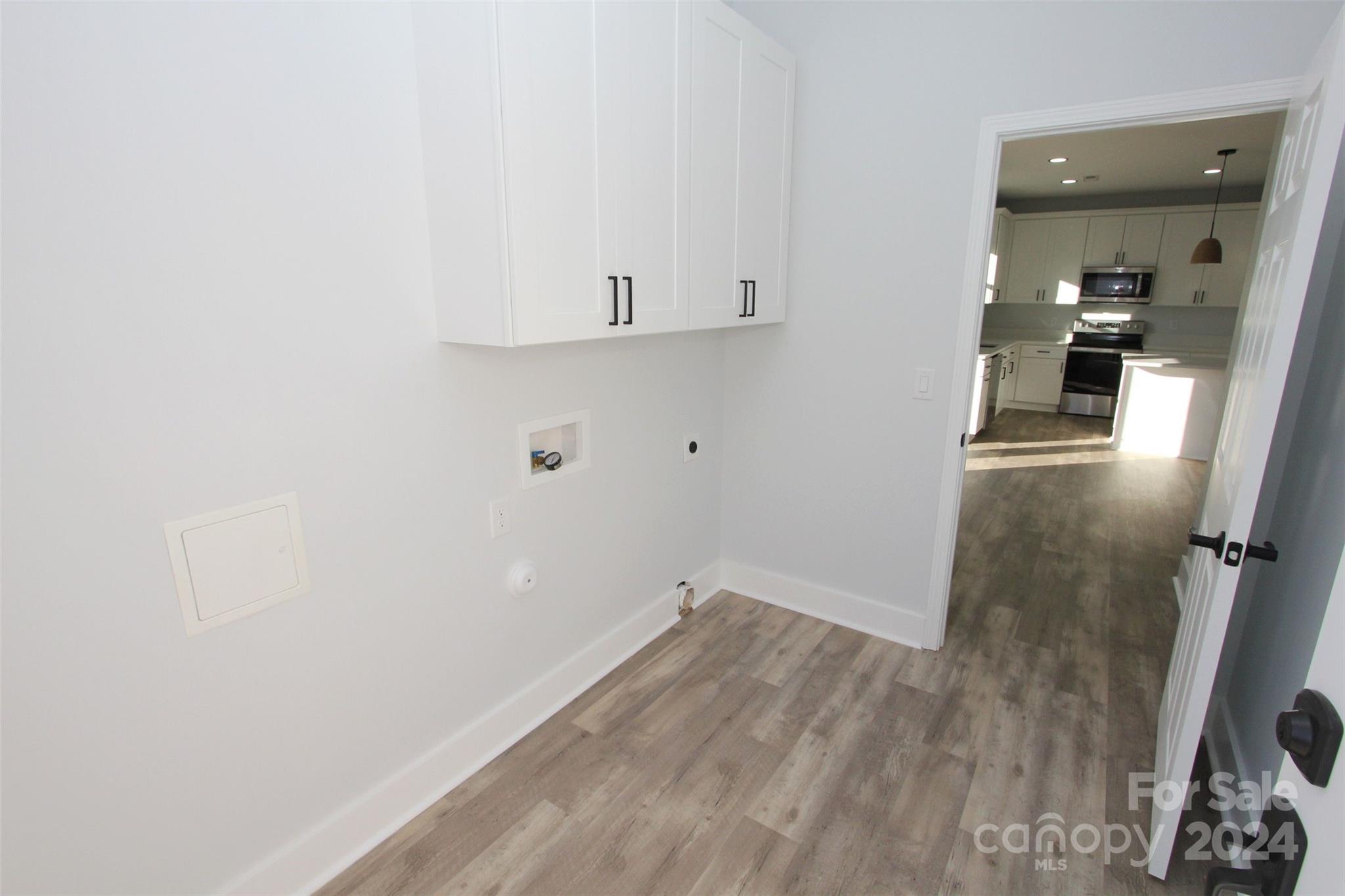9605 Hwy 52 None 4 Property Photo 14