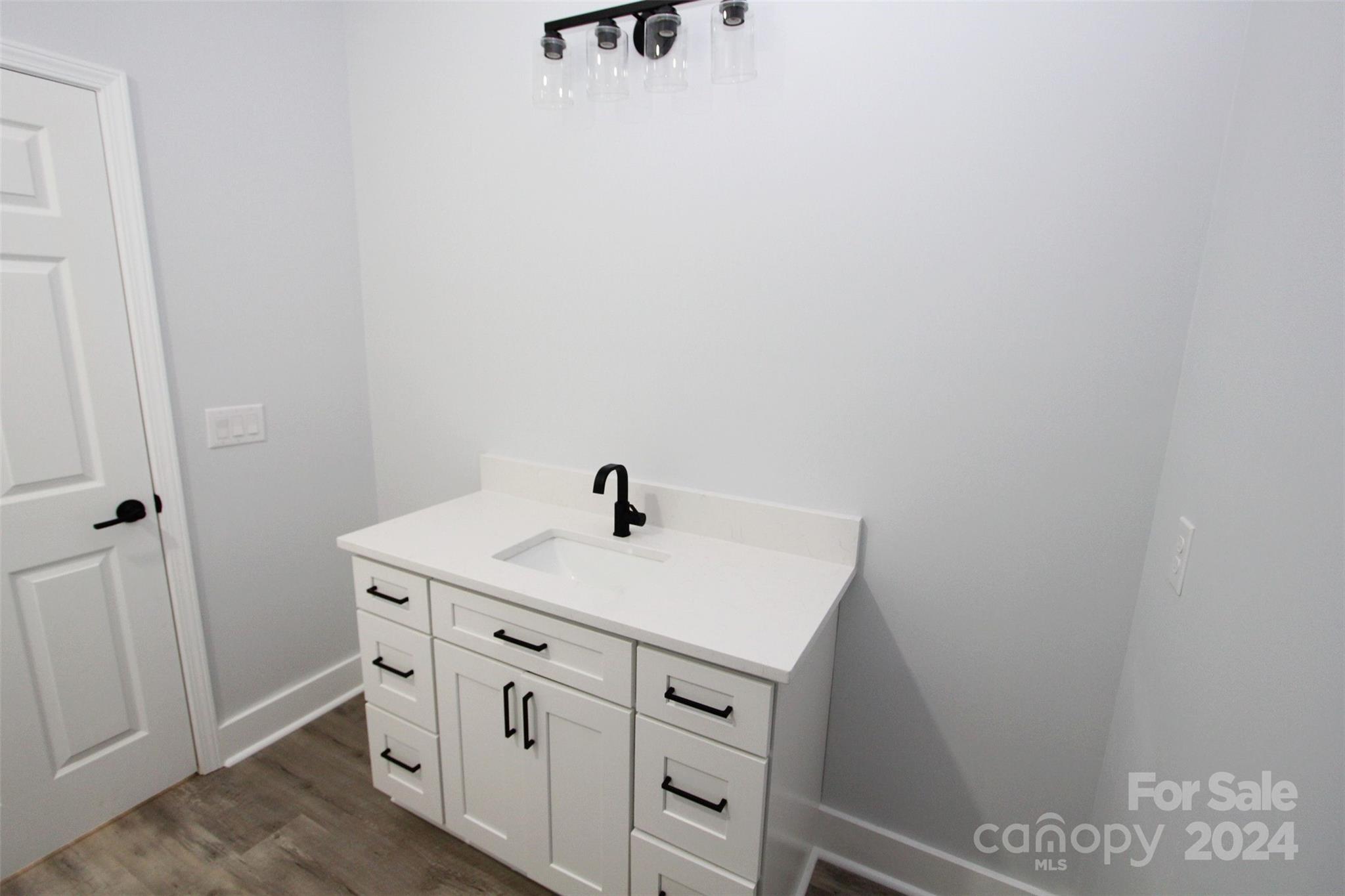 9605 Hwy 52 None 4 Property Photo 28